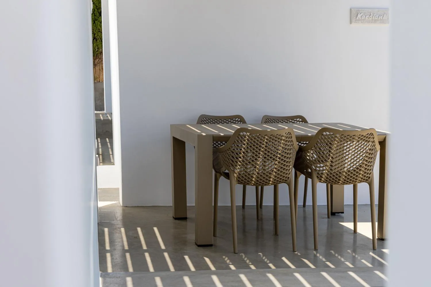 Patio in White Holidays Project