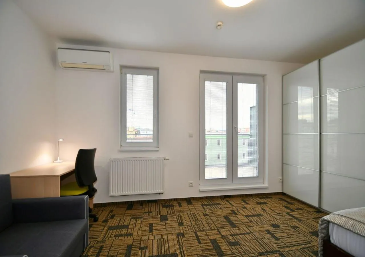 Bed in eFi Palace Hotel