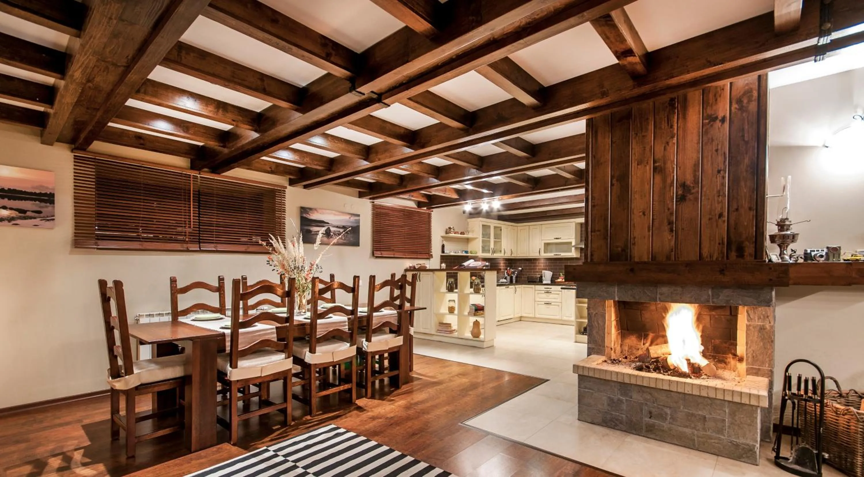 Kitchen or kitchenette in Villa Chalet Everest