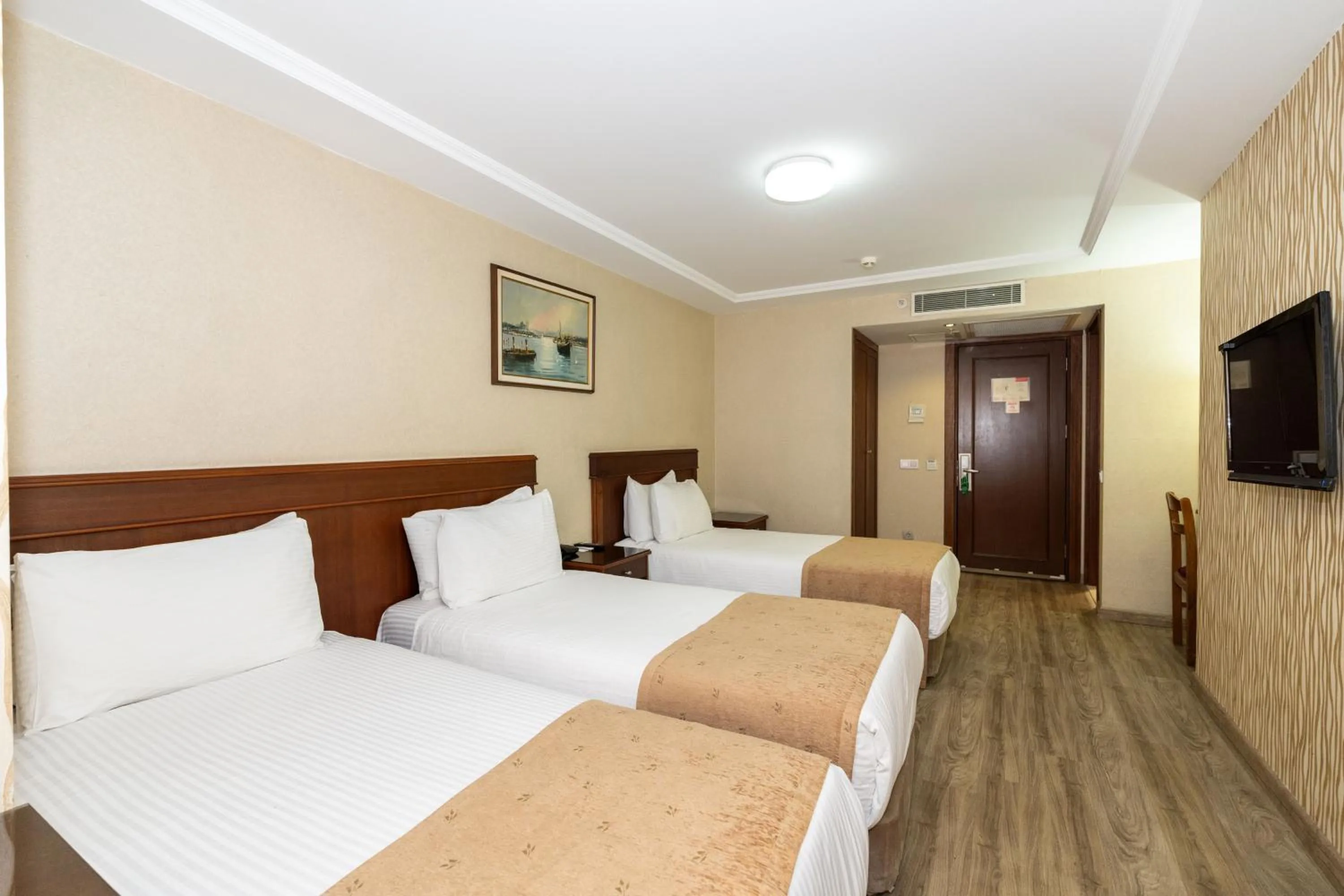 Bedroom, Bed in Askoc Hotel & SPA