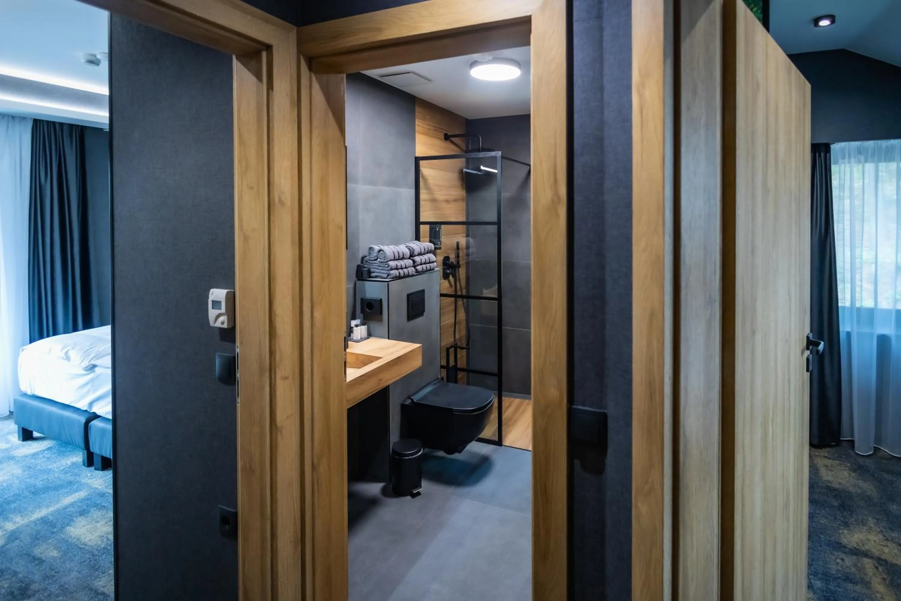 Bathroom, Bed in 4 Évszak Erdeihotel**** - Mátrafüred