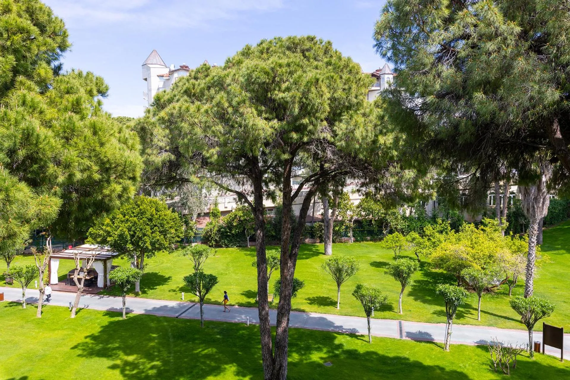 Day in Gloria Verde Resort