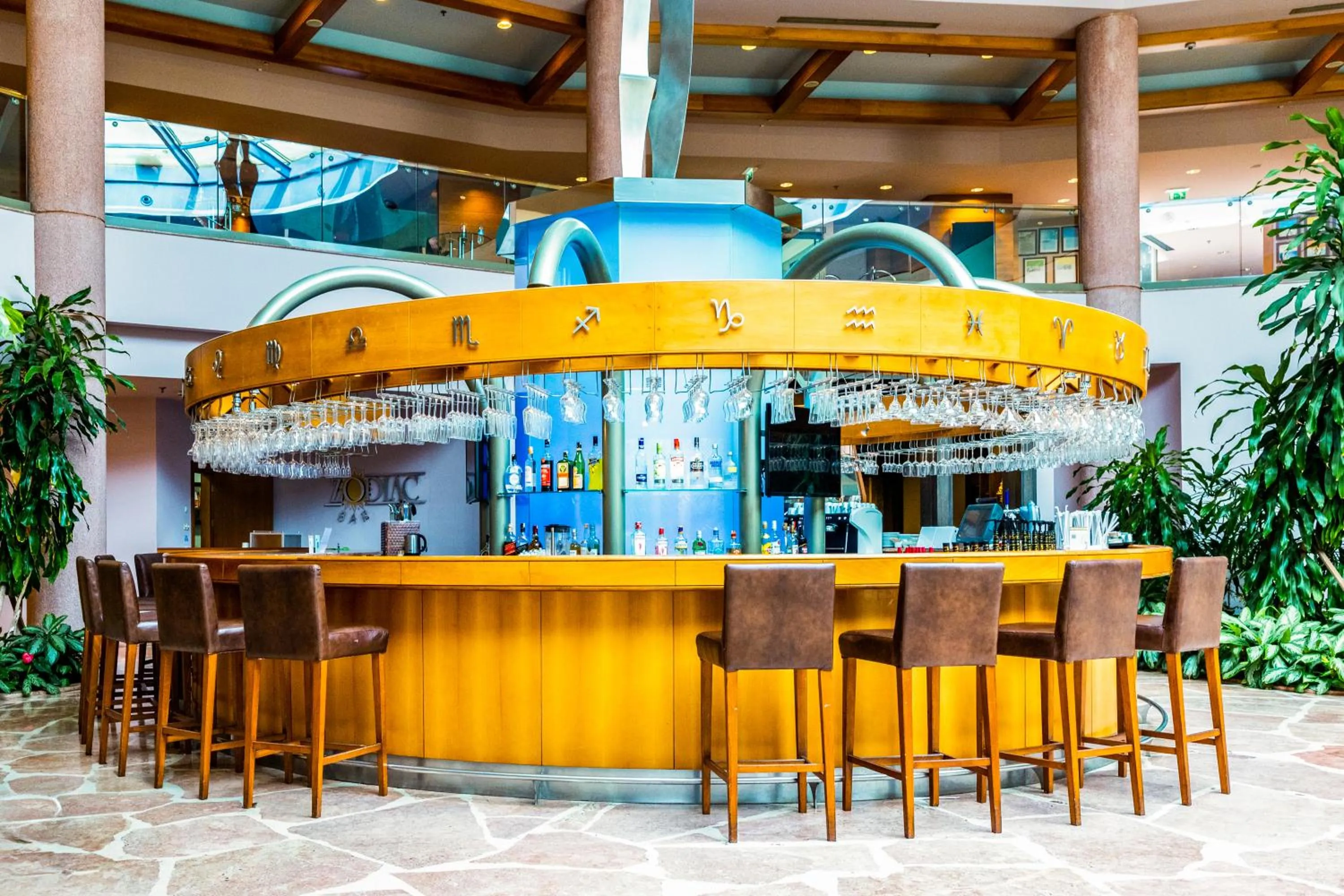 Lounge or bar in Gloria Verde Resort