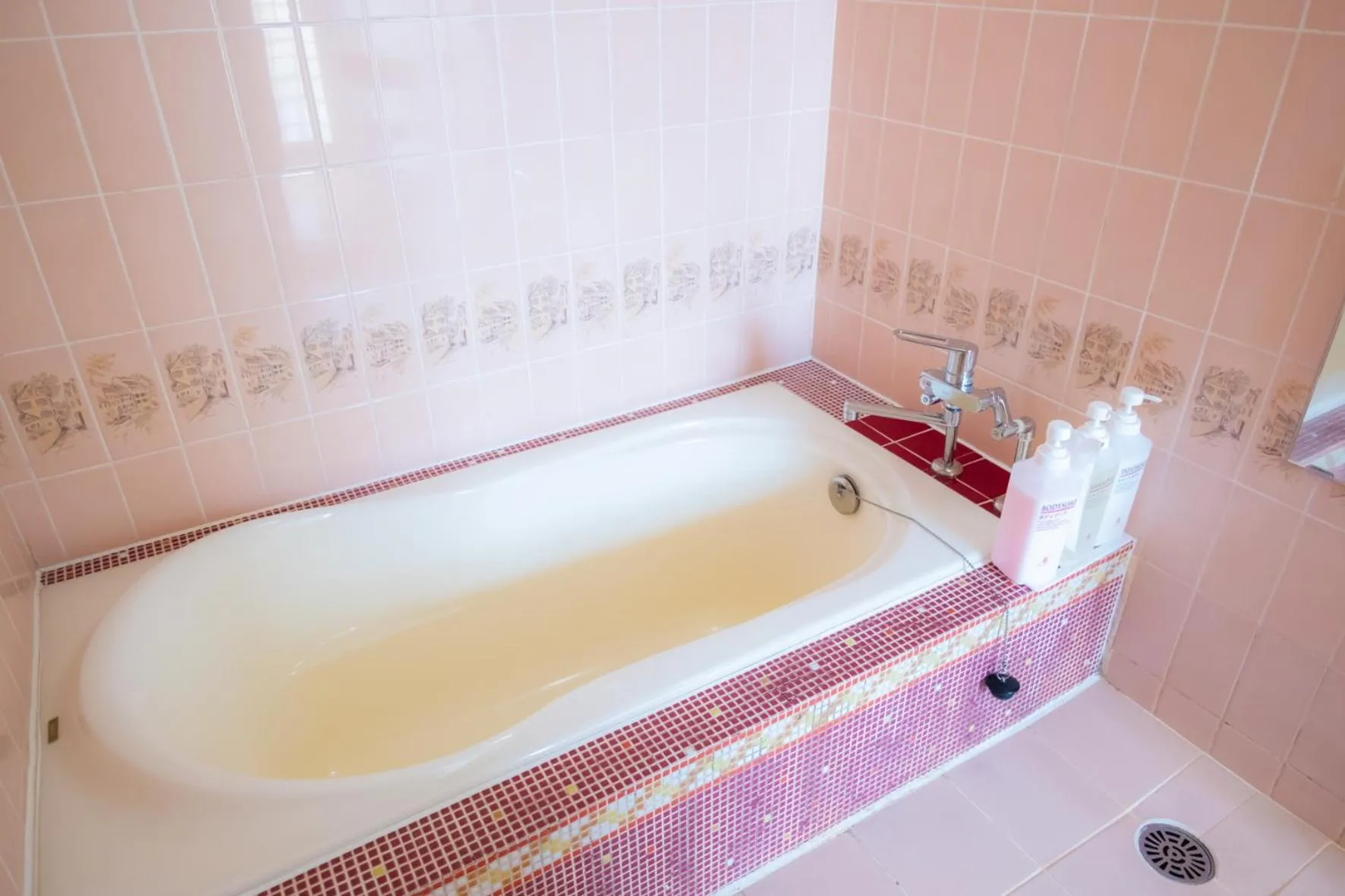 Hot Tub in Hotel Lucia at Maebashi Akagi