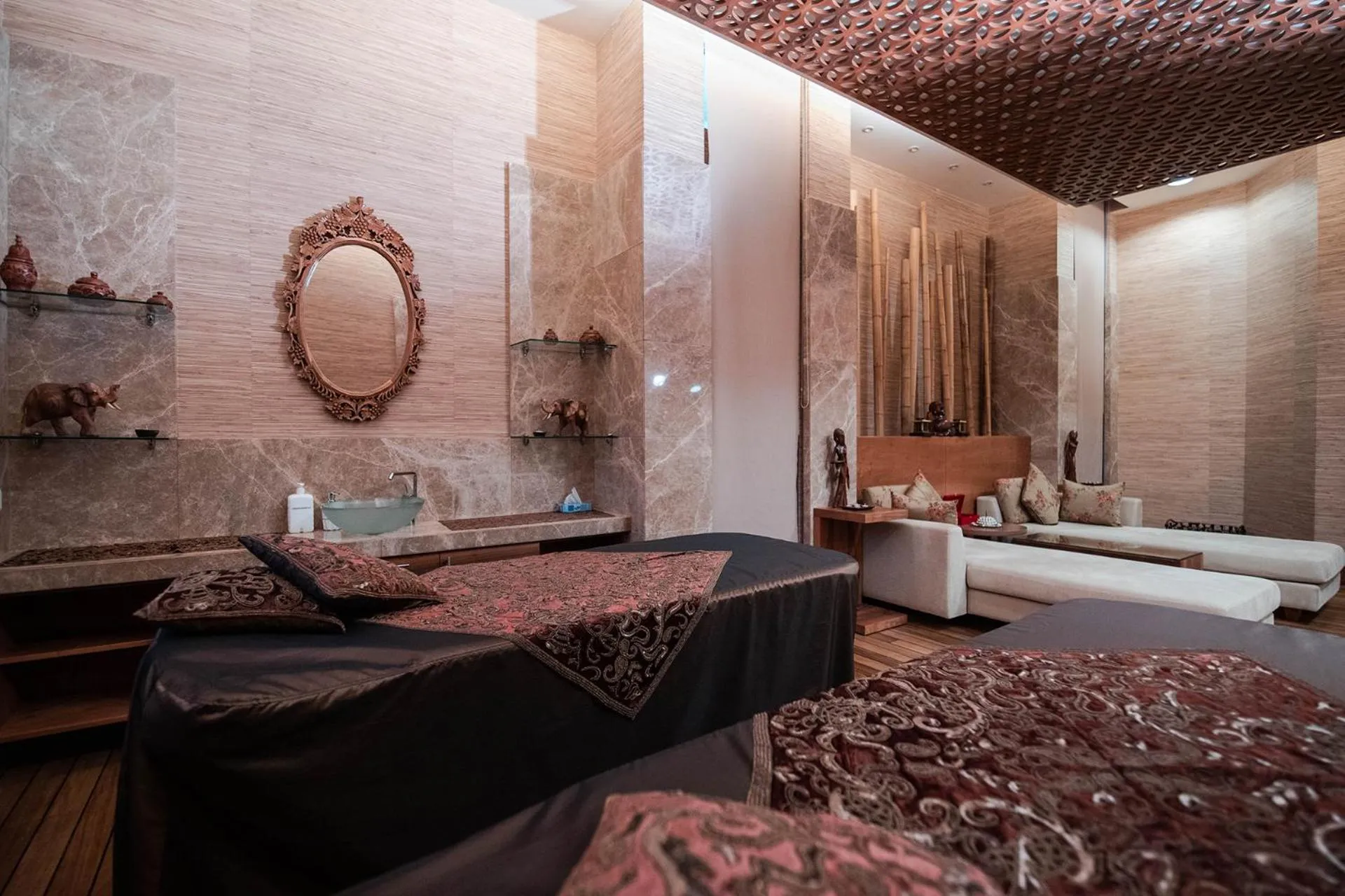 Bed in Gloria Golf Resort