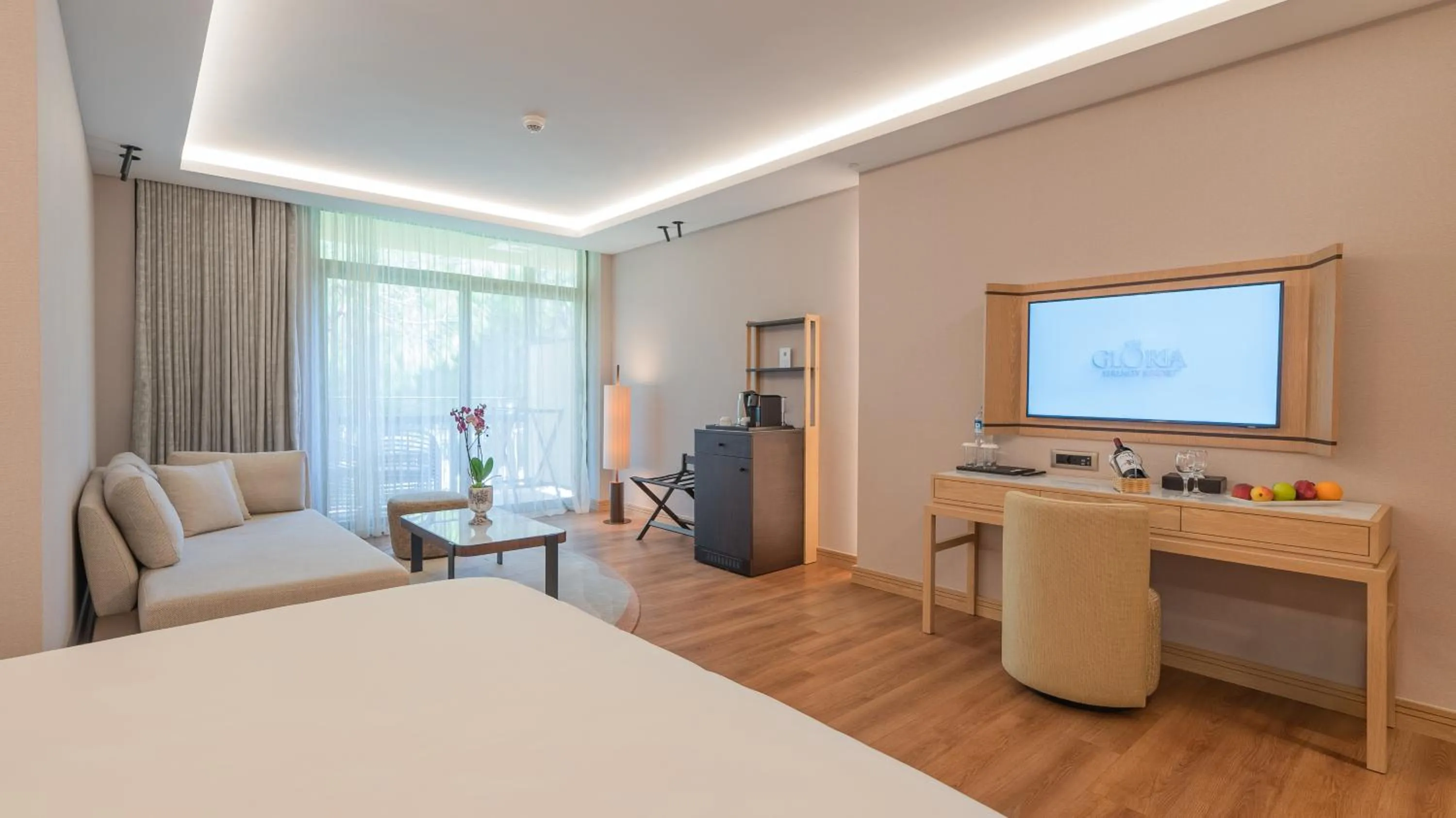 Bed in Gloria Golf Resort