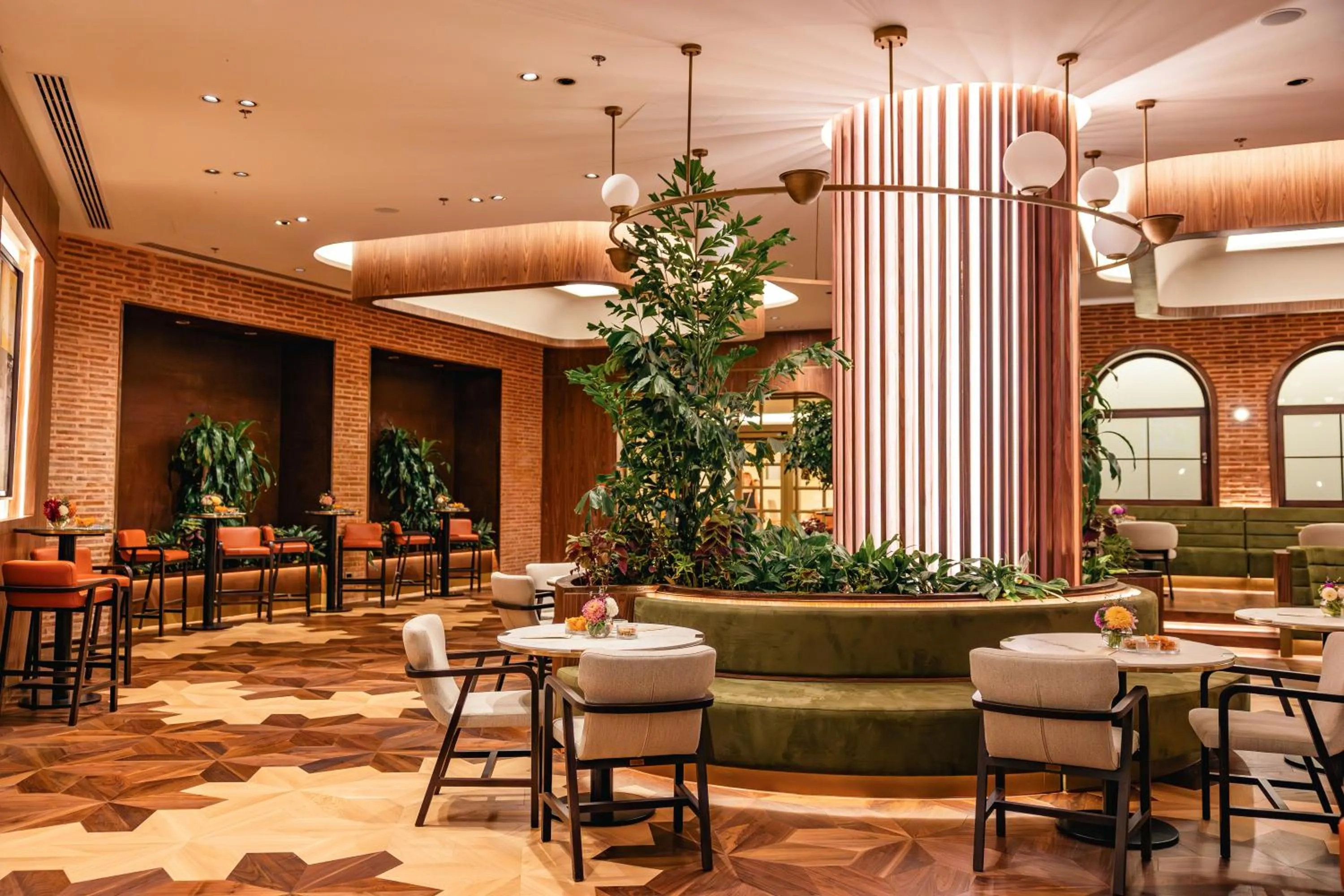 Restaurant/places to eat in Gloria Golf Resort