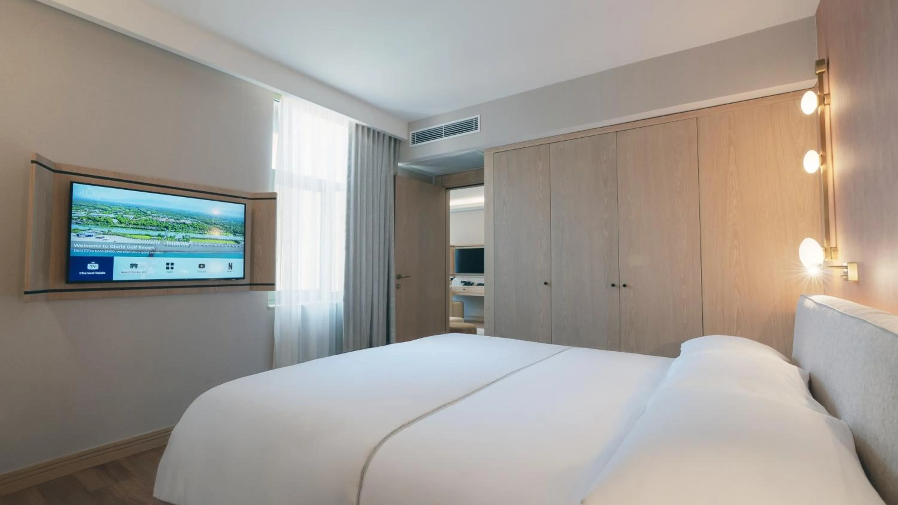 Bed in Gloria Golf Resort