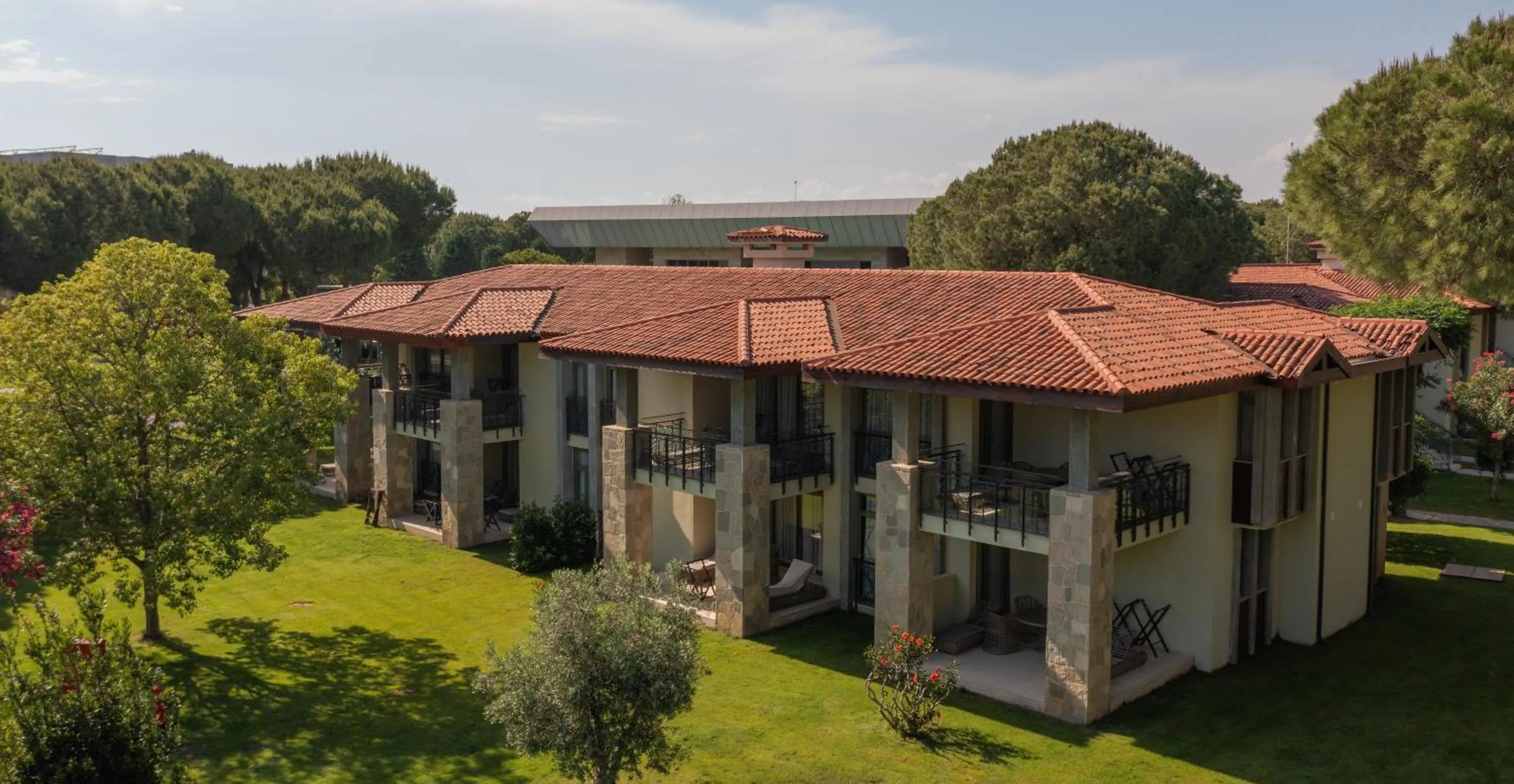 Property building in Gloria Golf Resort