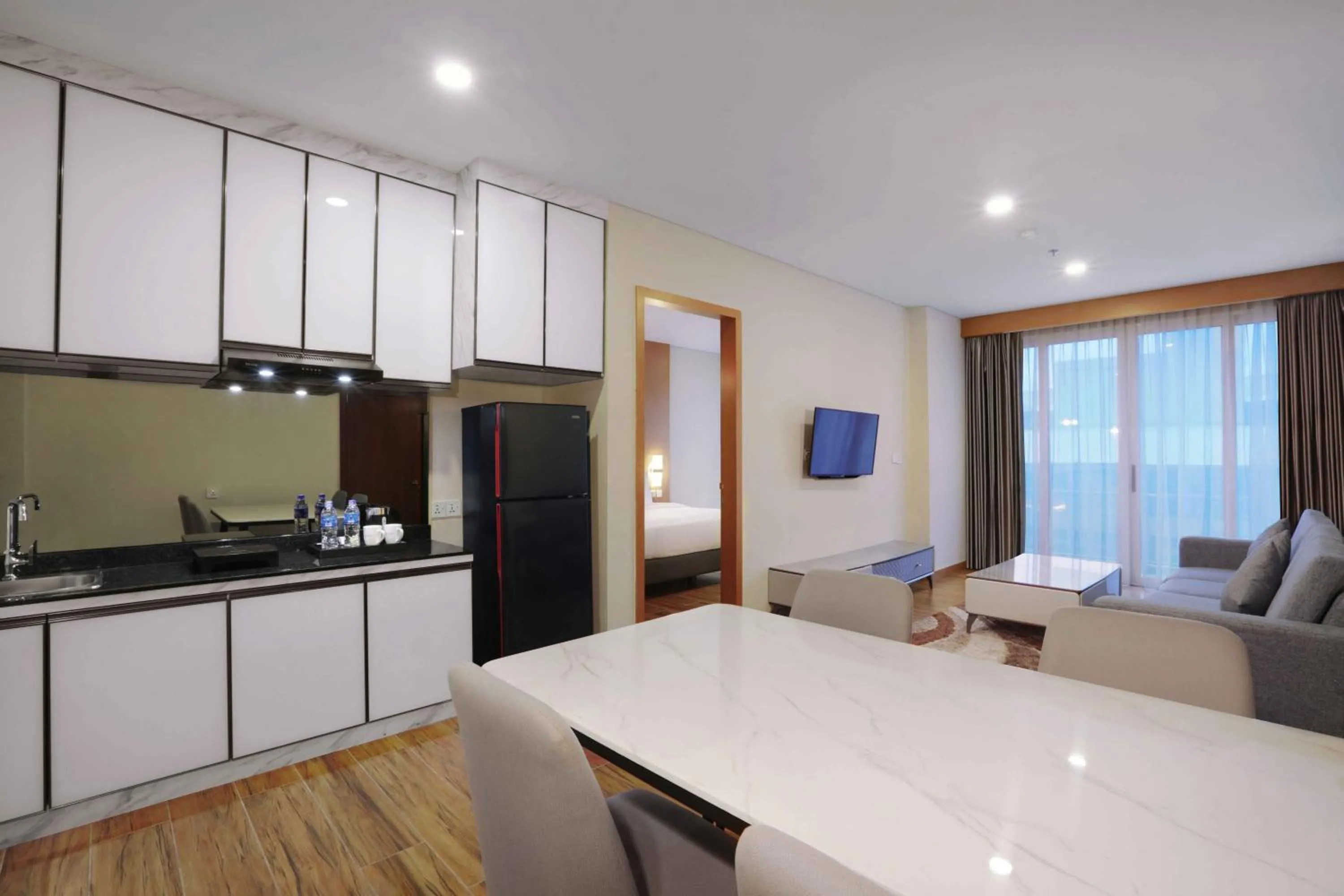 Dining area in favehotel Nagoya - Batam