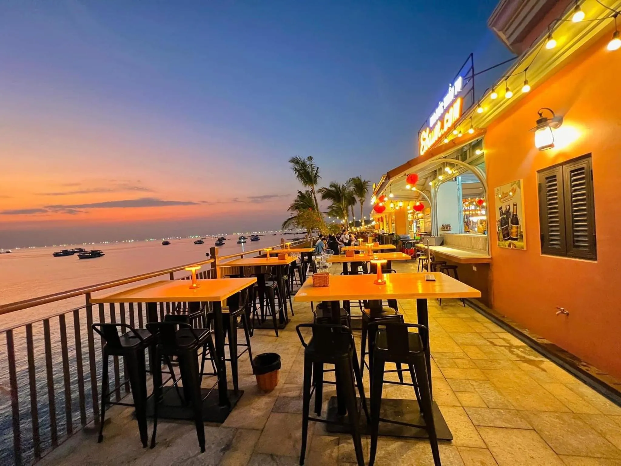 Restaurant/places to eat in Sunset Sorrento Phu Quoc