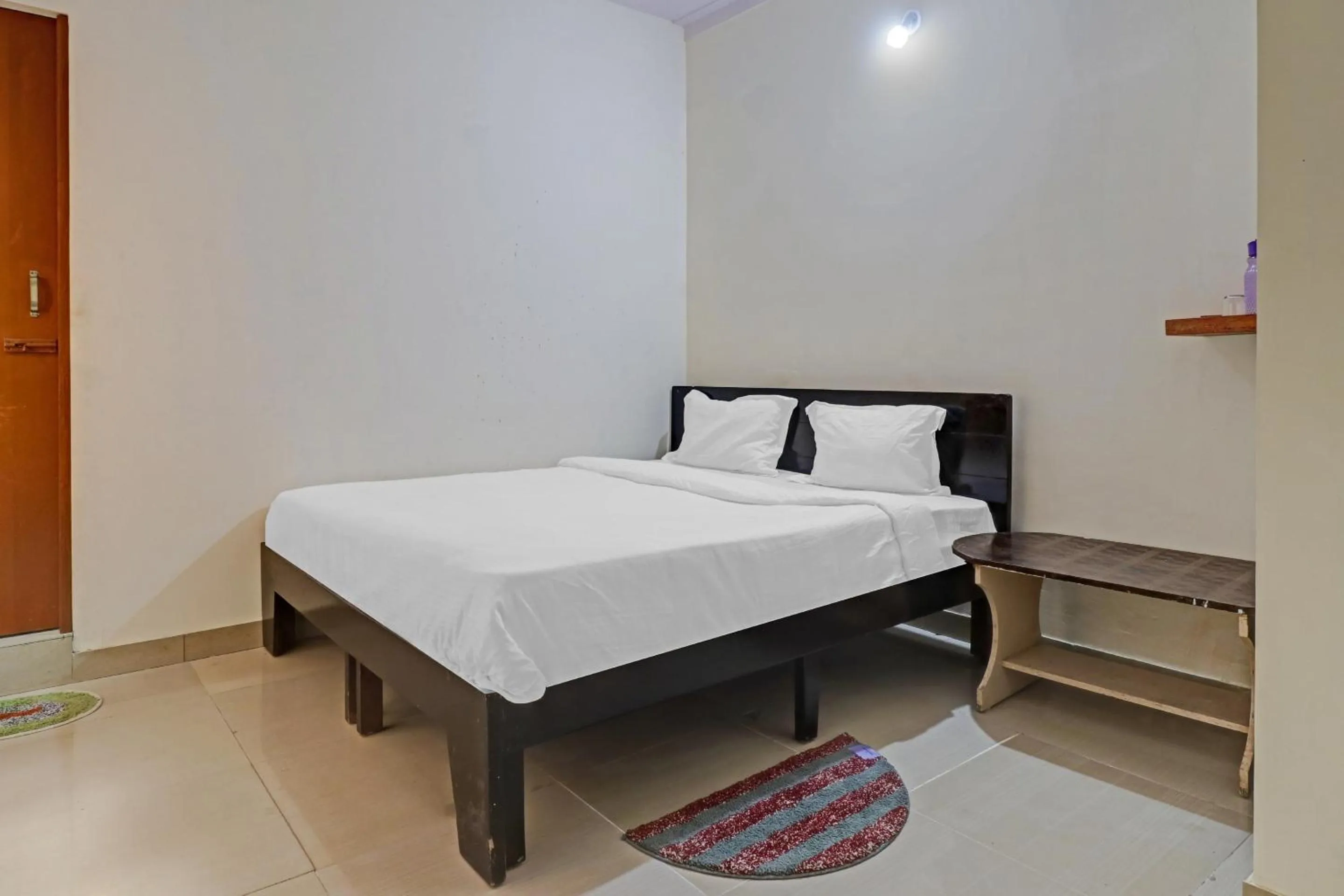 Bedroom, Bed in Hotel O Green Residency K Narayanapura Cross Bus Stop