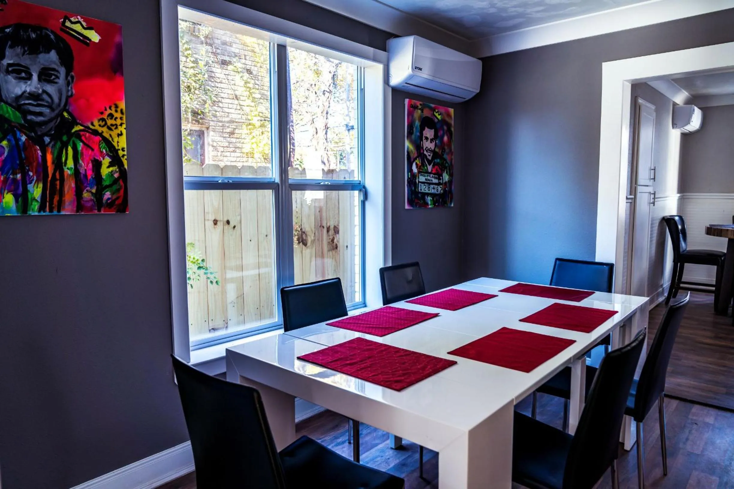 Dining area in Private 3Br Gameroom Home In Houston - Sleeps 15 - 2705A