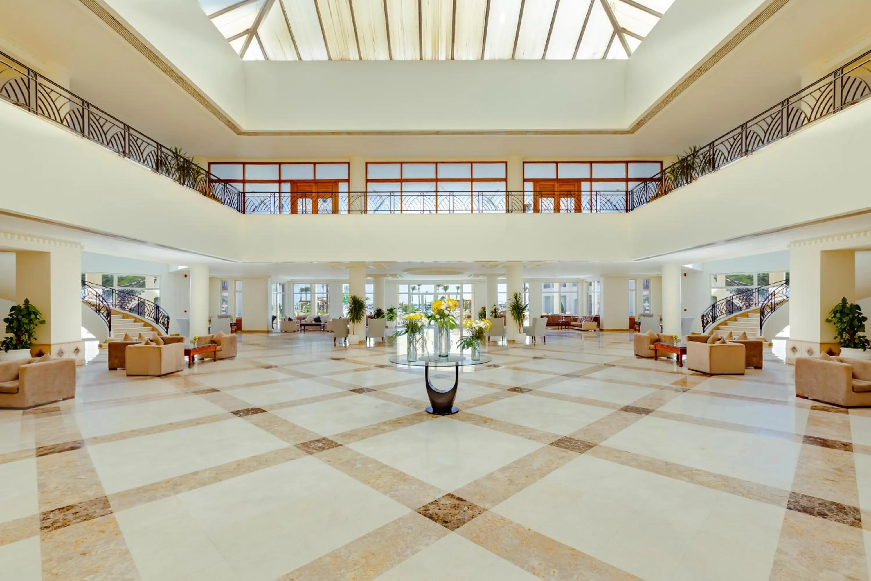 Lobby or reception in Sunrise Alma Bay Resort