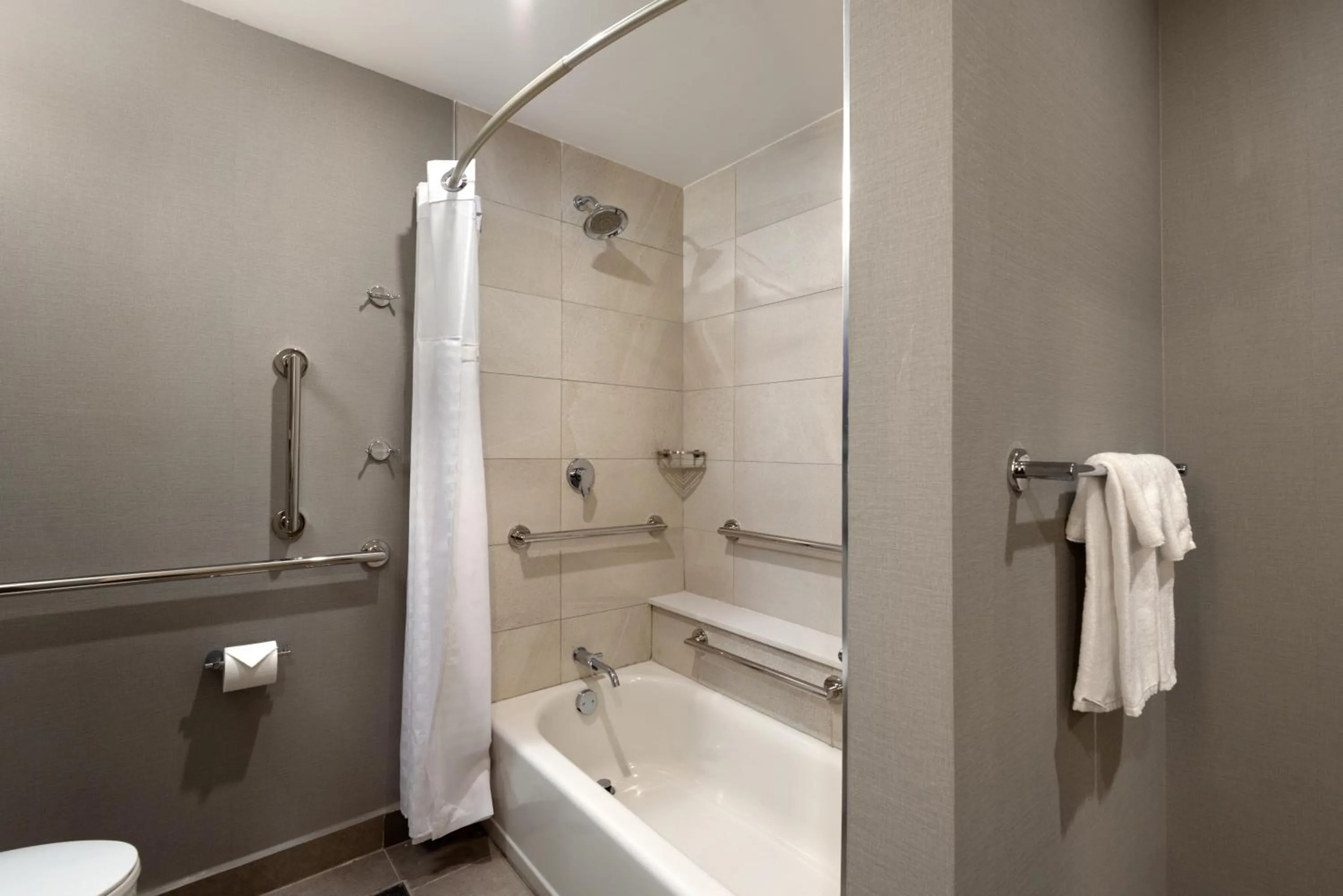 Bedroom in Hyatt House Monterrey Valle San Pedro