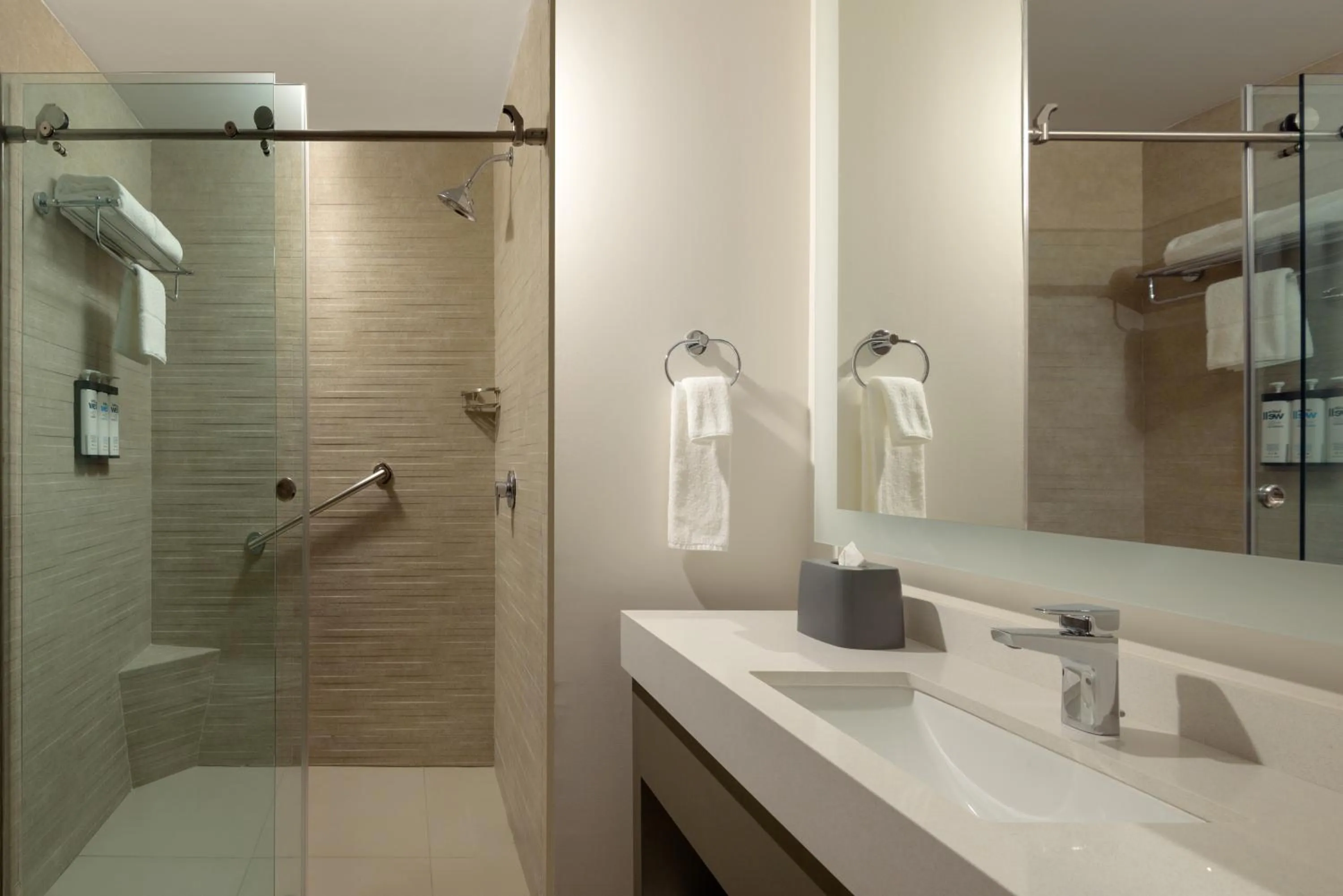 Bedroom in Hyatt House Monterrey Valle San Pedro