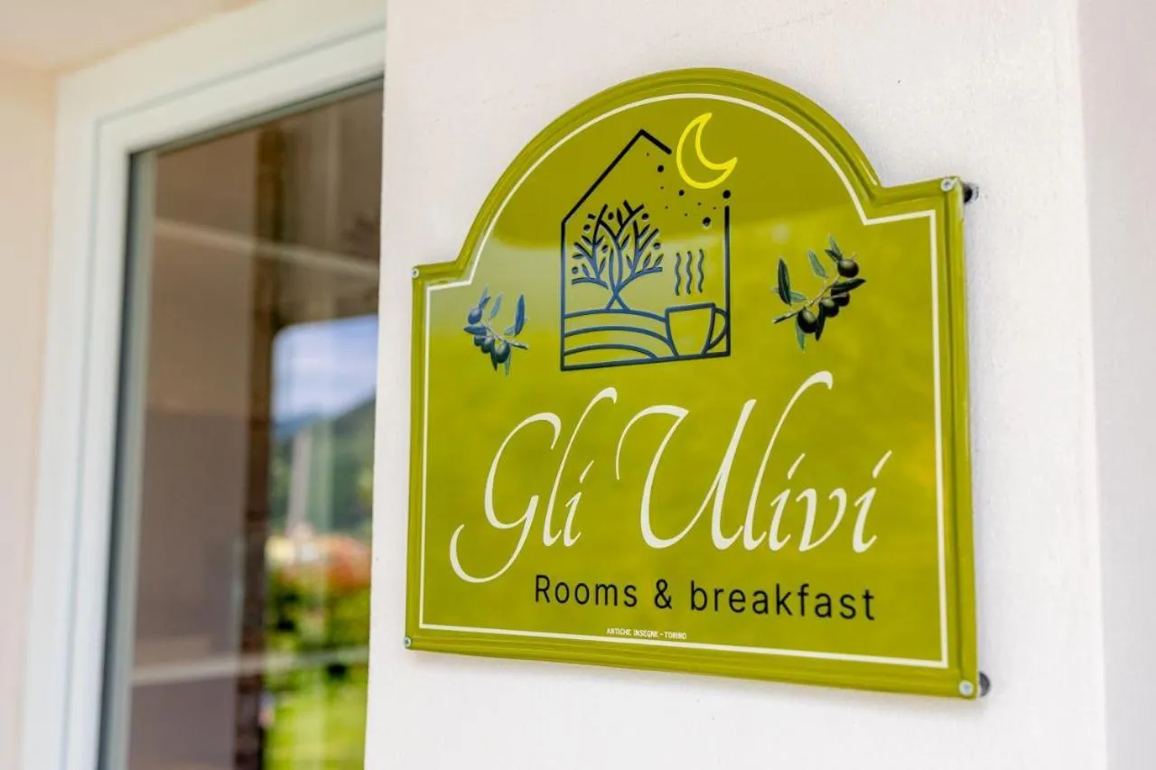 Gli Ulivi Rooms And Breakfast