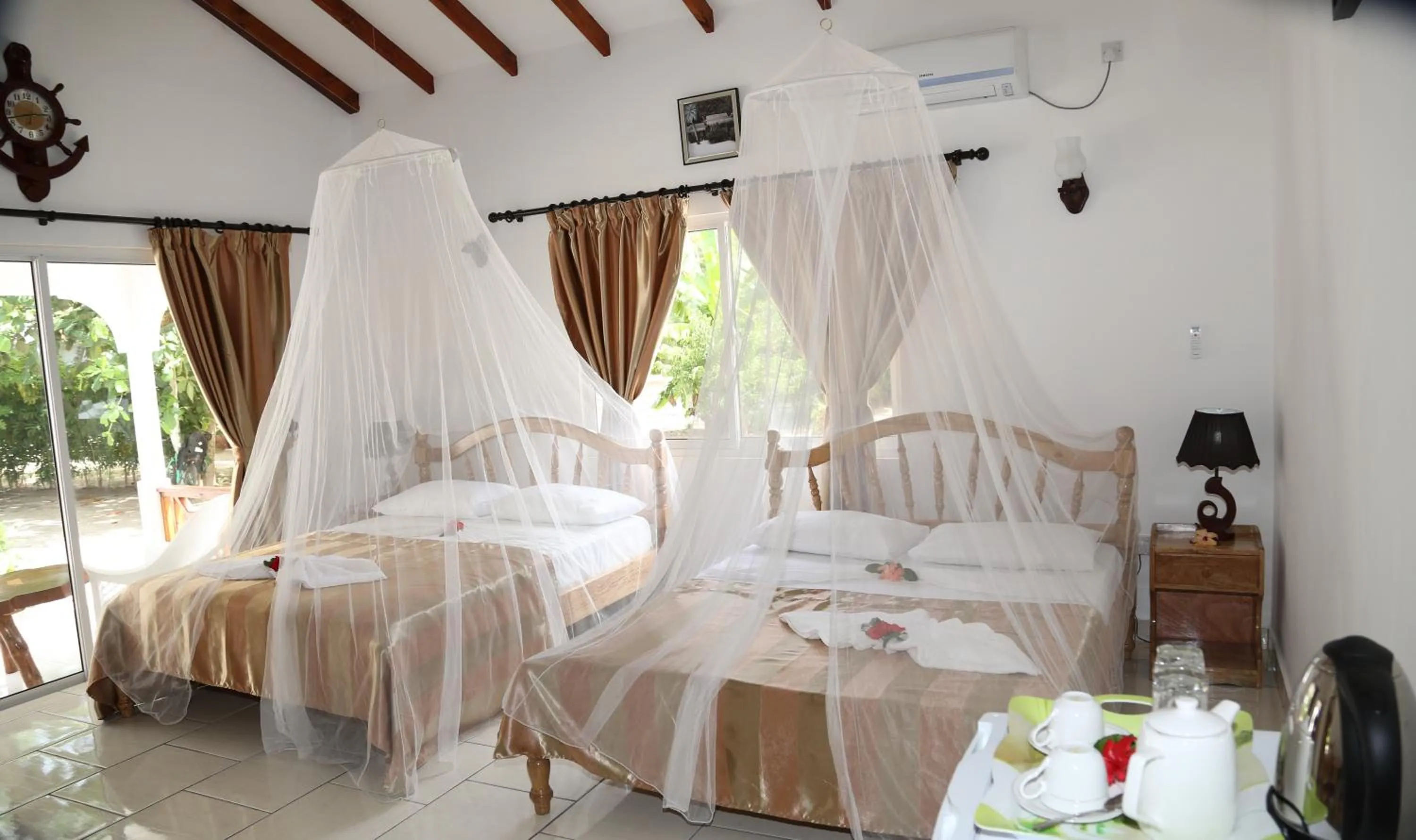 Bedroom, Bed in Villa Veuve Casadani Hotel