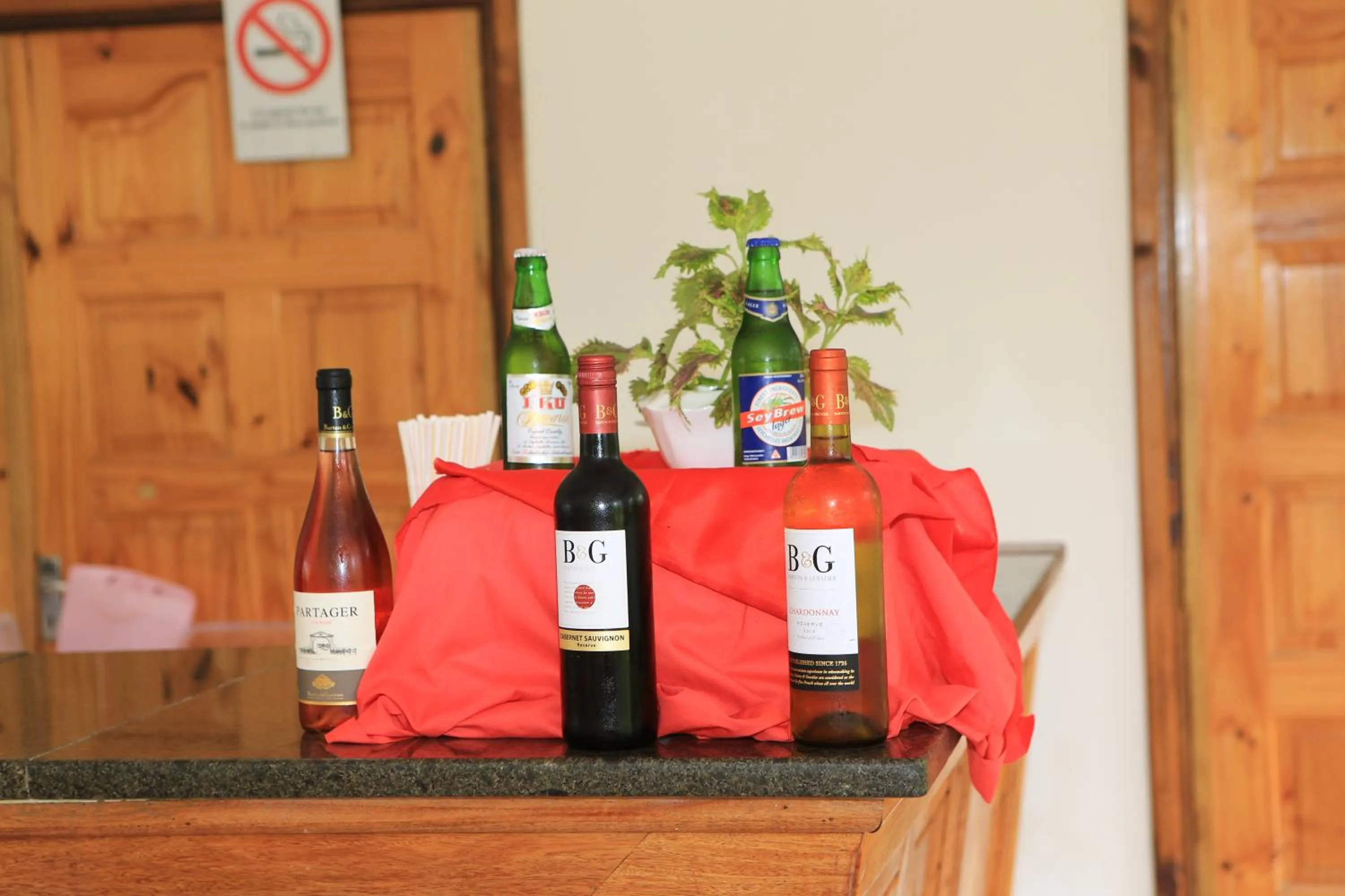 Drinks in Villa Veuve Casadani Hotel