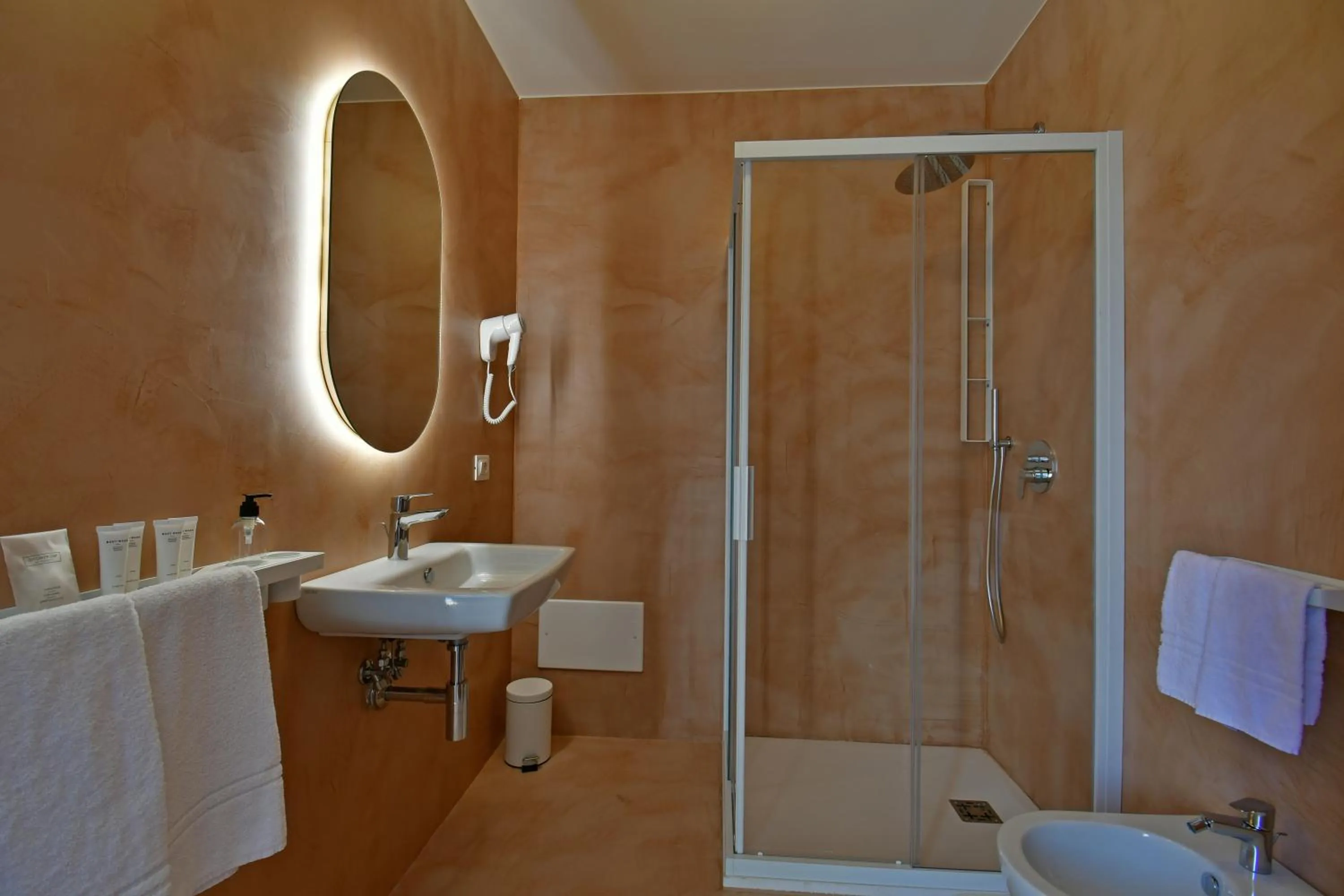 Bathroom in San Anton Hotel