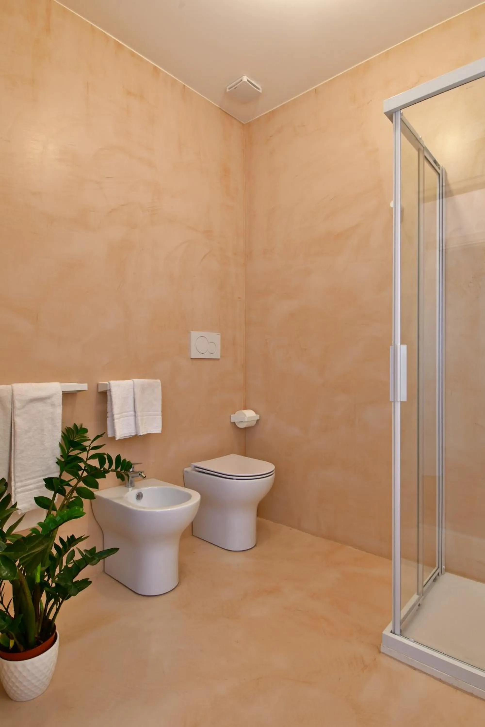 Bathroom in San Anton Hotel