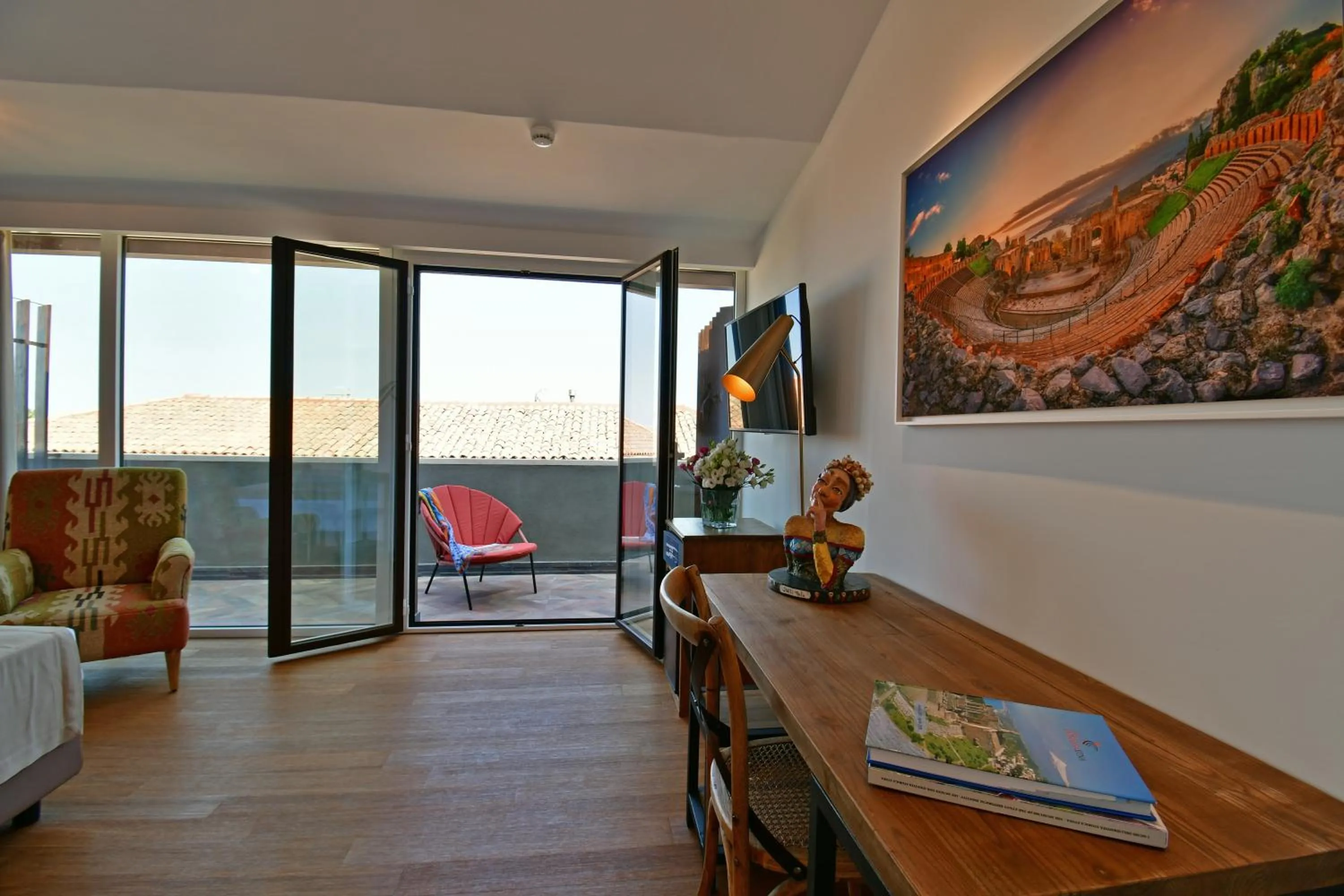 Bedroom in San Anton Hotel