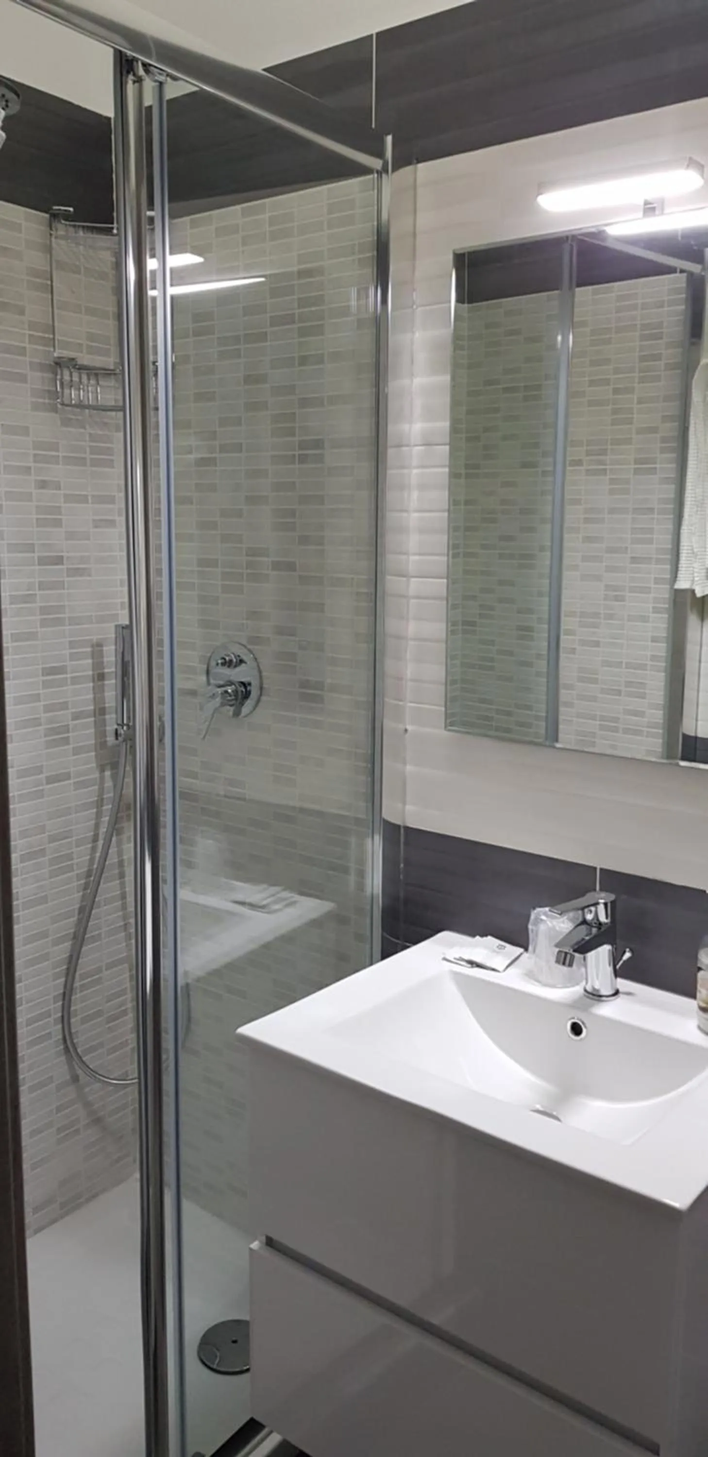 Shower in Holiday B&B