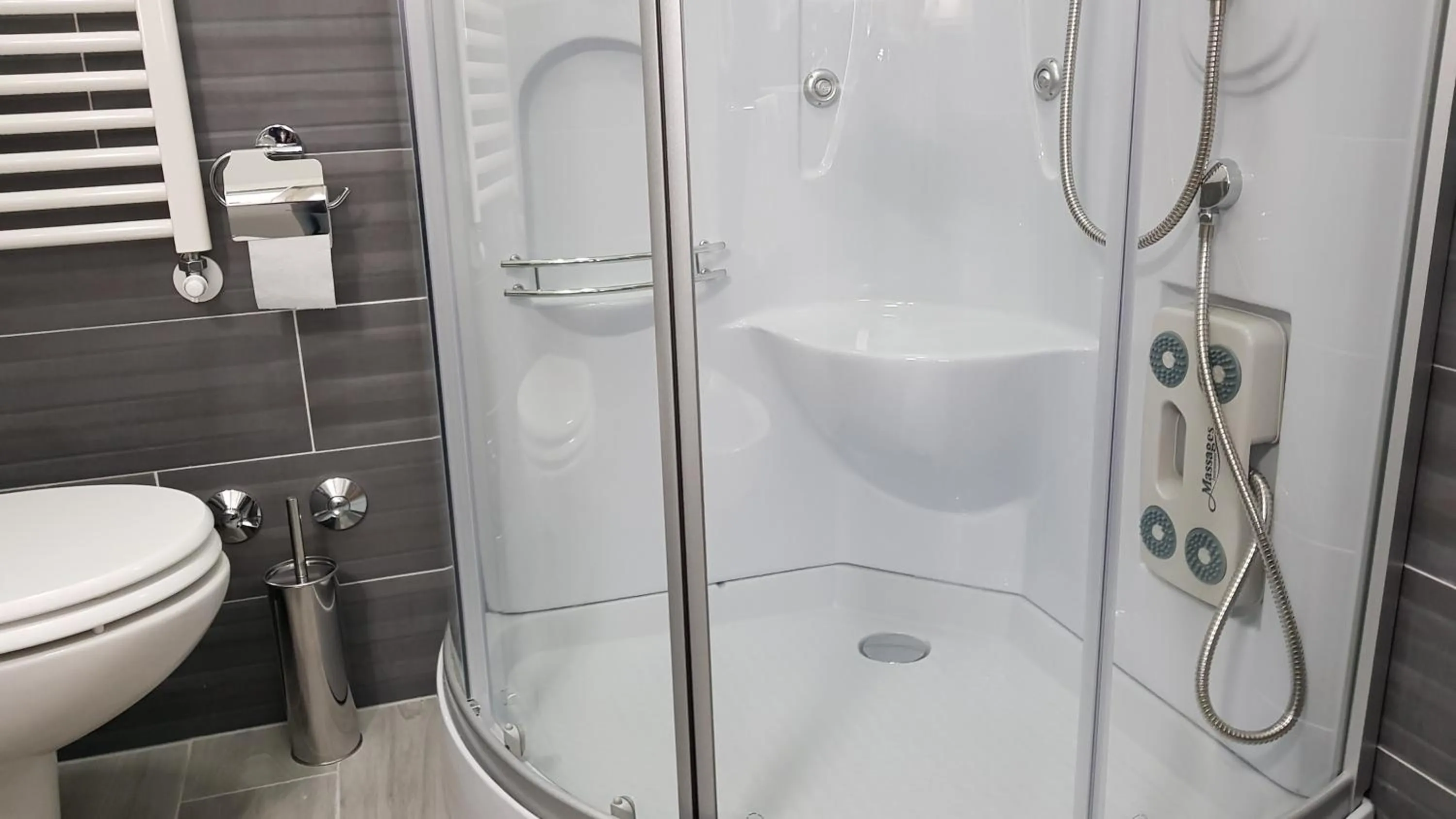 Bathroom in Holiday B&B