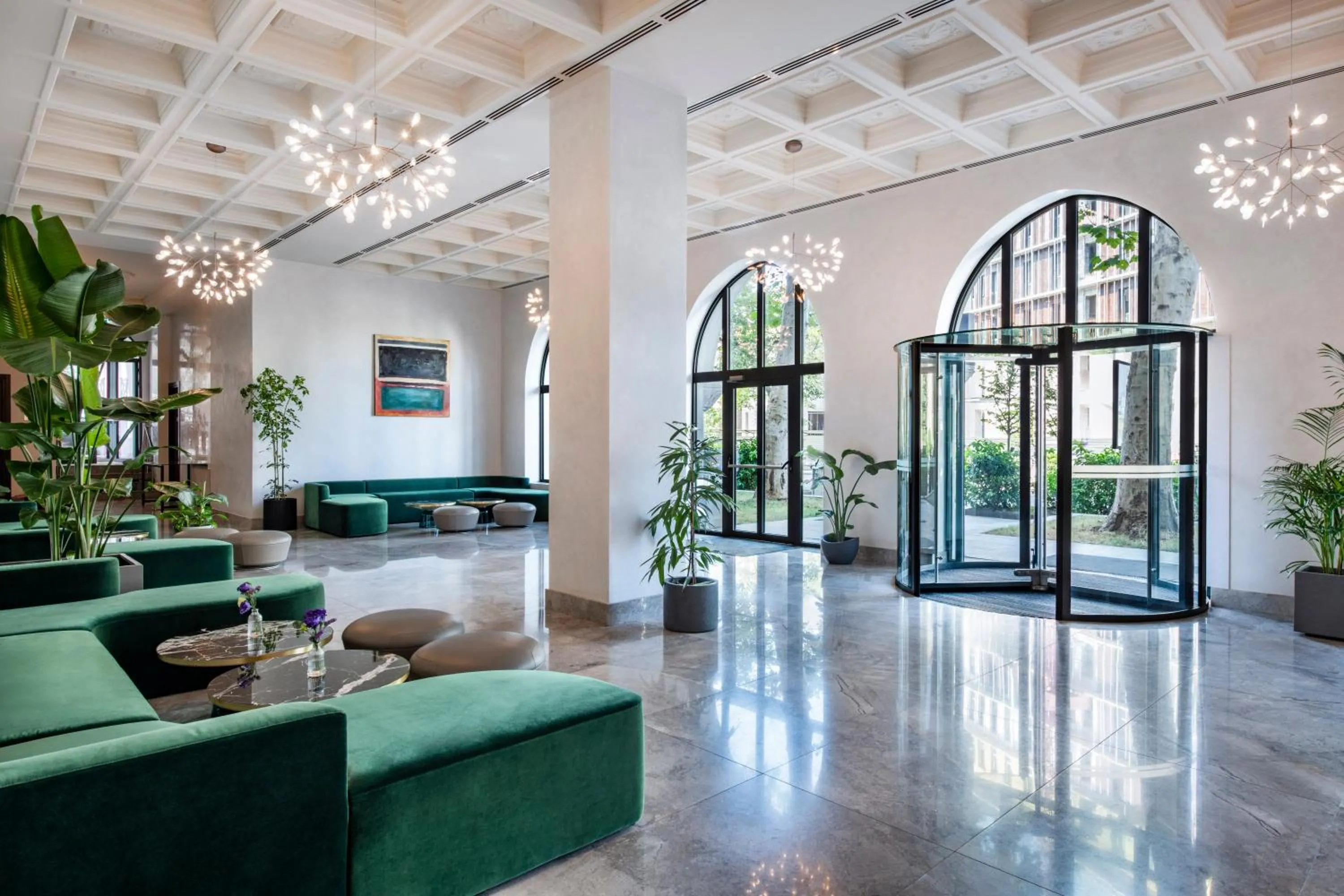 Lobby or reception in Tbilisi Philharmonic Hotel by Mercure