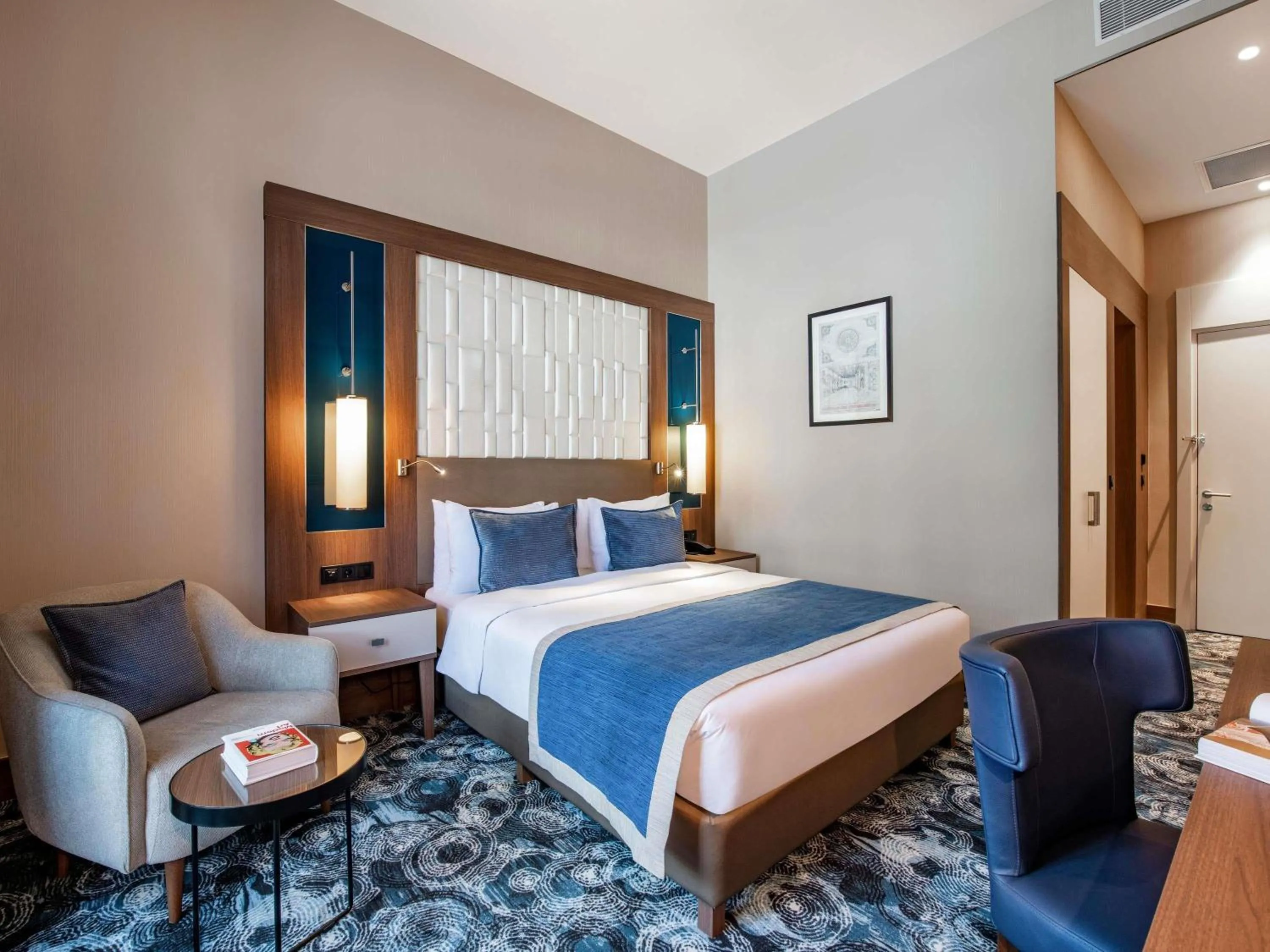 Bedroom, Bed in Tbilisi Philharmonic Hotel by Mercure