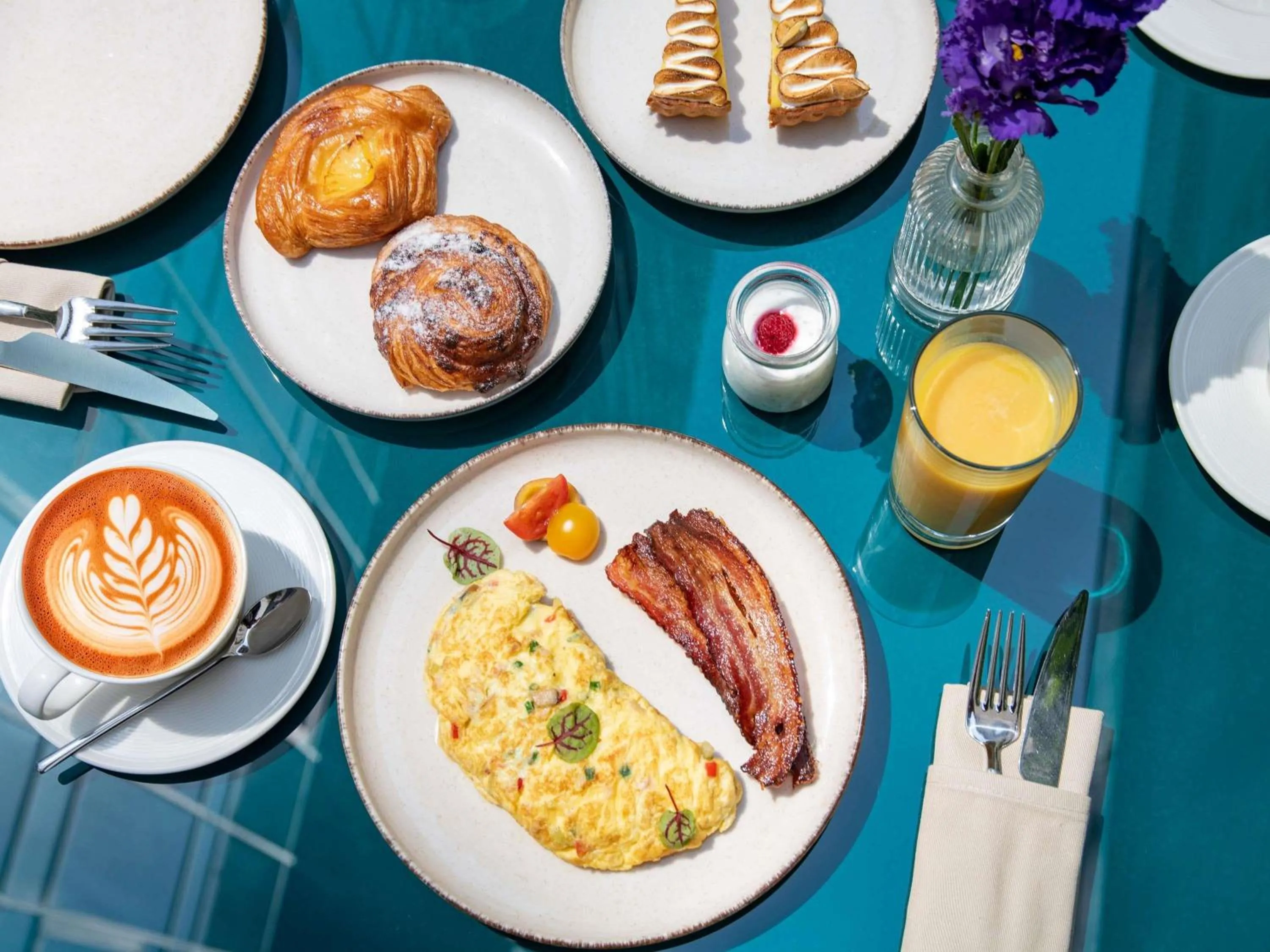 Breakfast in Tbilisi Philharmonic Hotel by Mercure