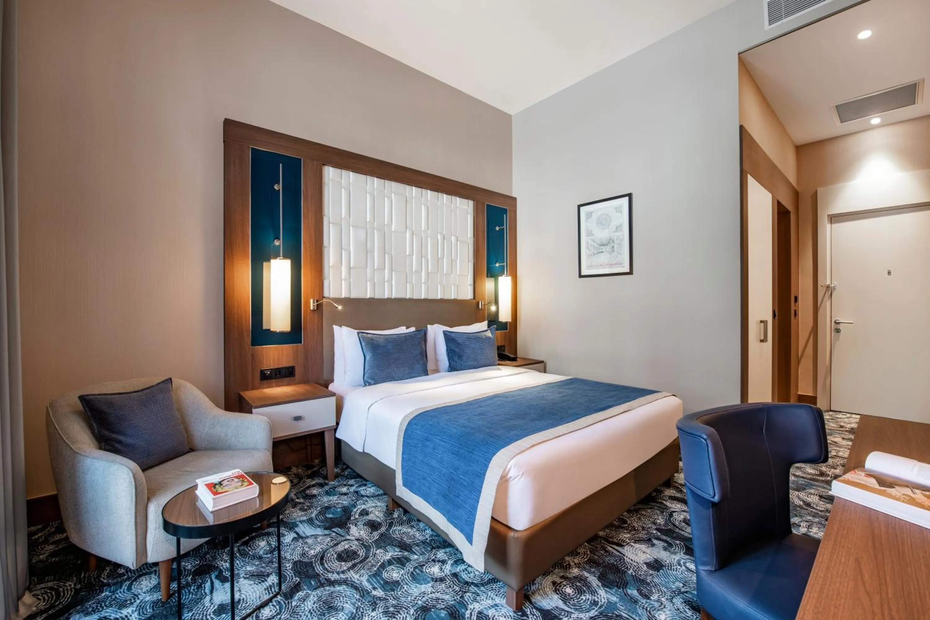 Bedroom, Bed in Tbilisi Philharmonic Hotel by Mercure