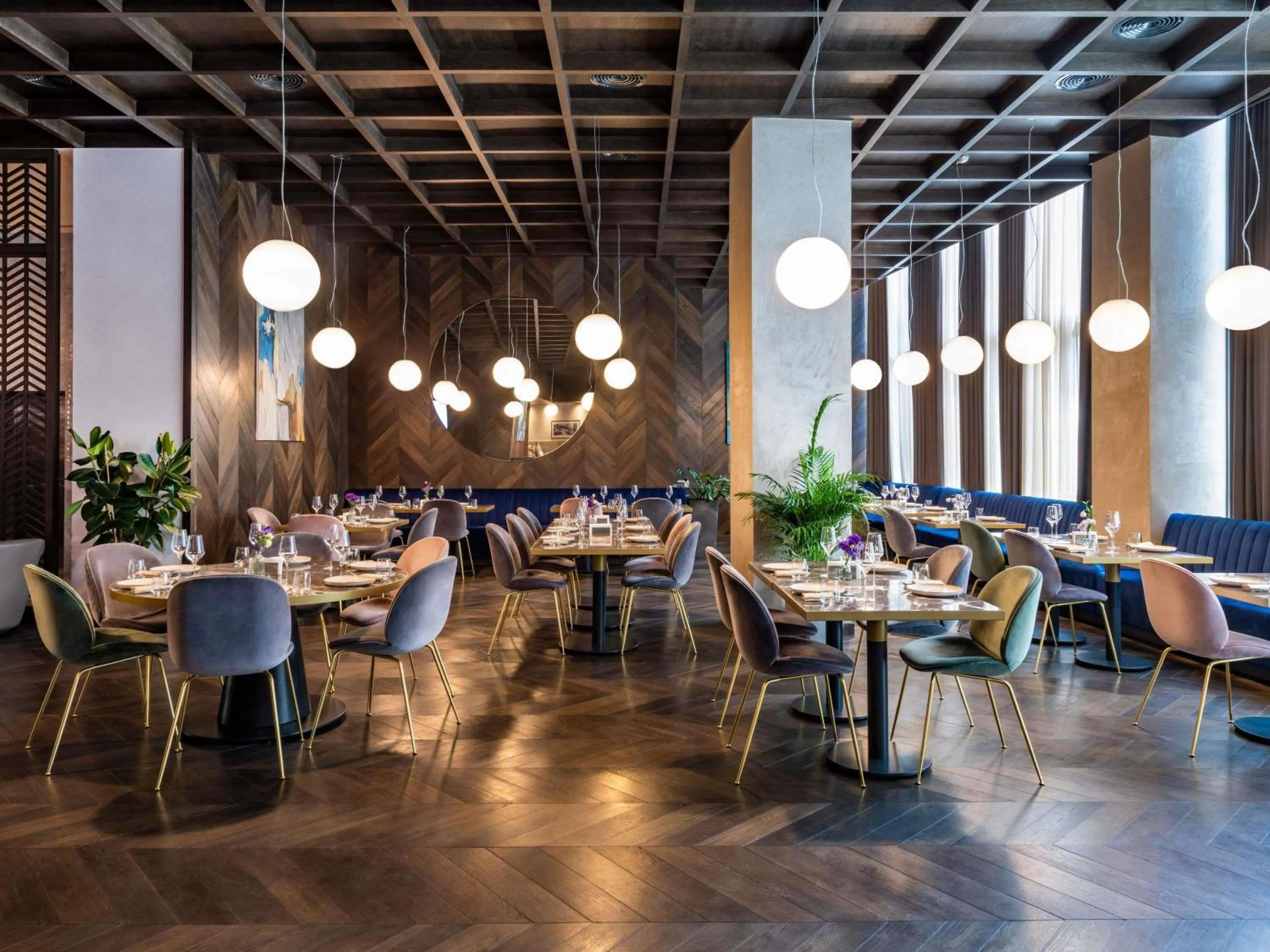 Restaurant/places to eat in Tbilisi Philharmonic Hotel by Mercure