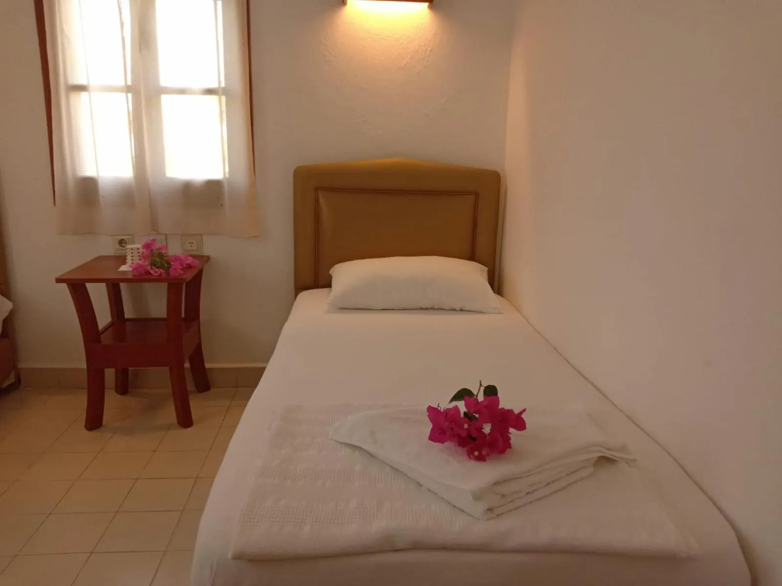 Bedroom, Bed in Hotel Gulec