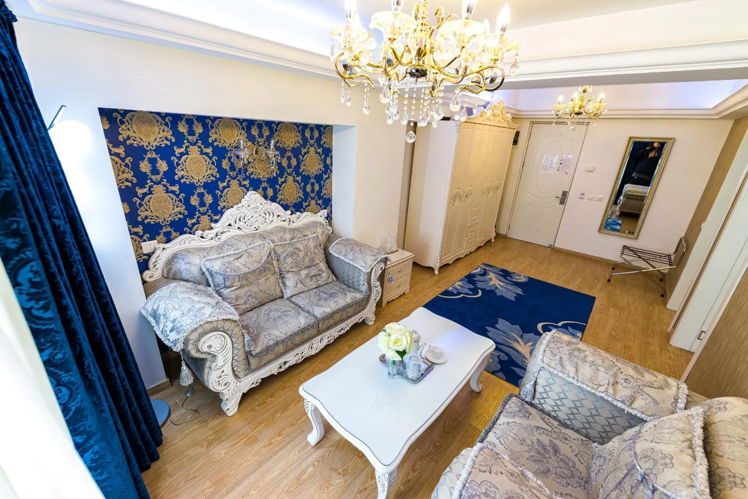 Bed in Hotel Helin Central