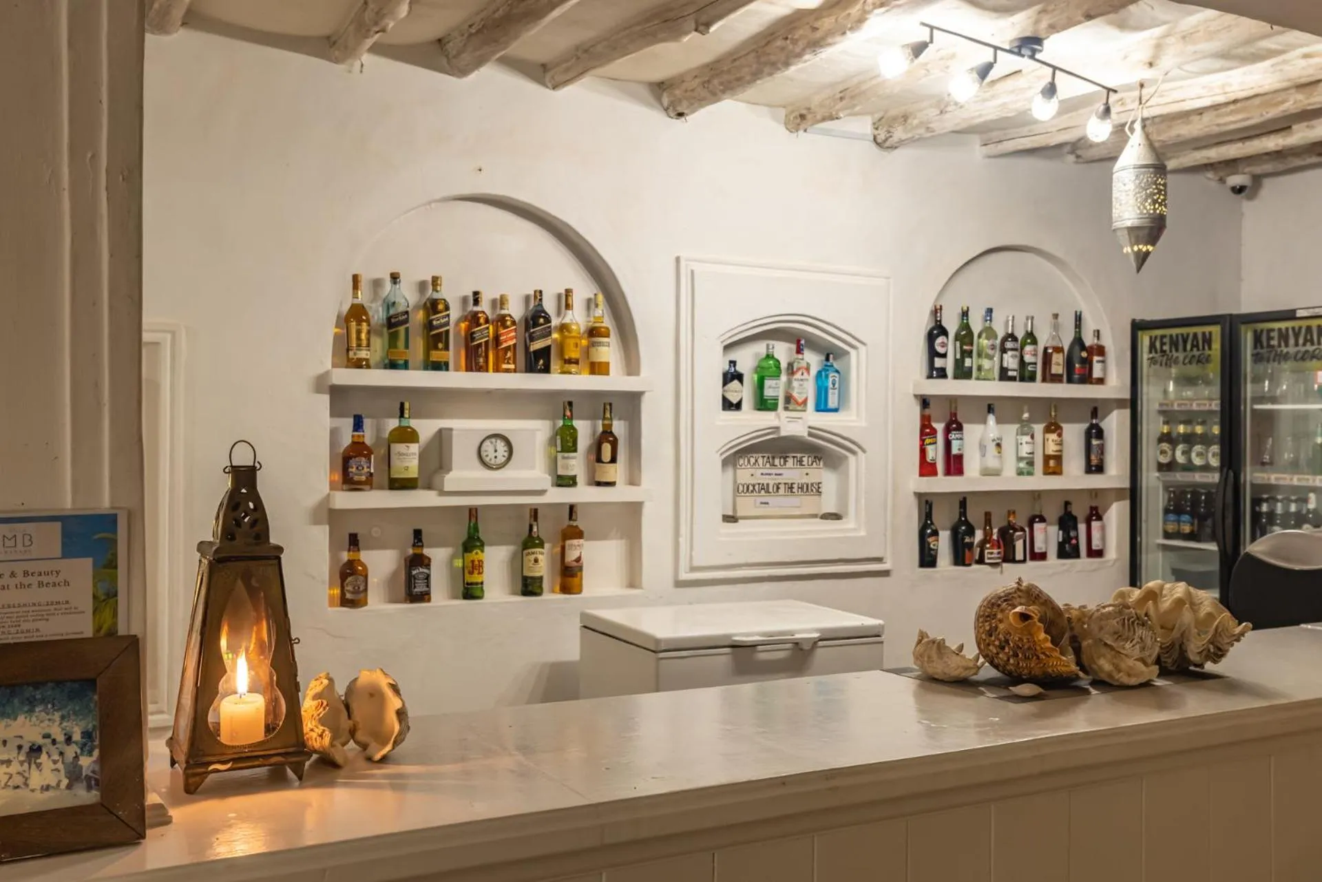 Lounge or bar in Msambweni Beach House and Private Villas