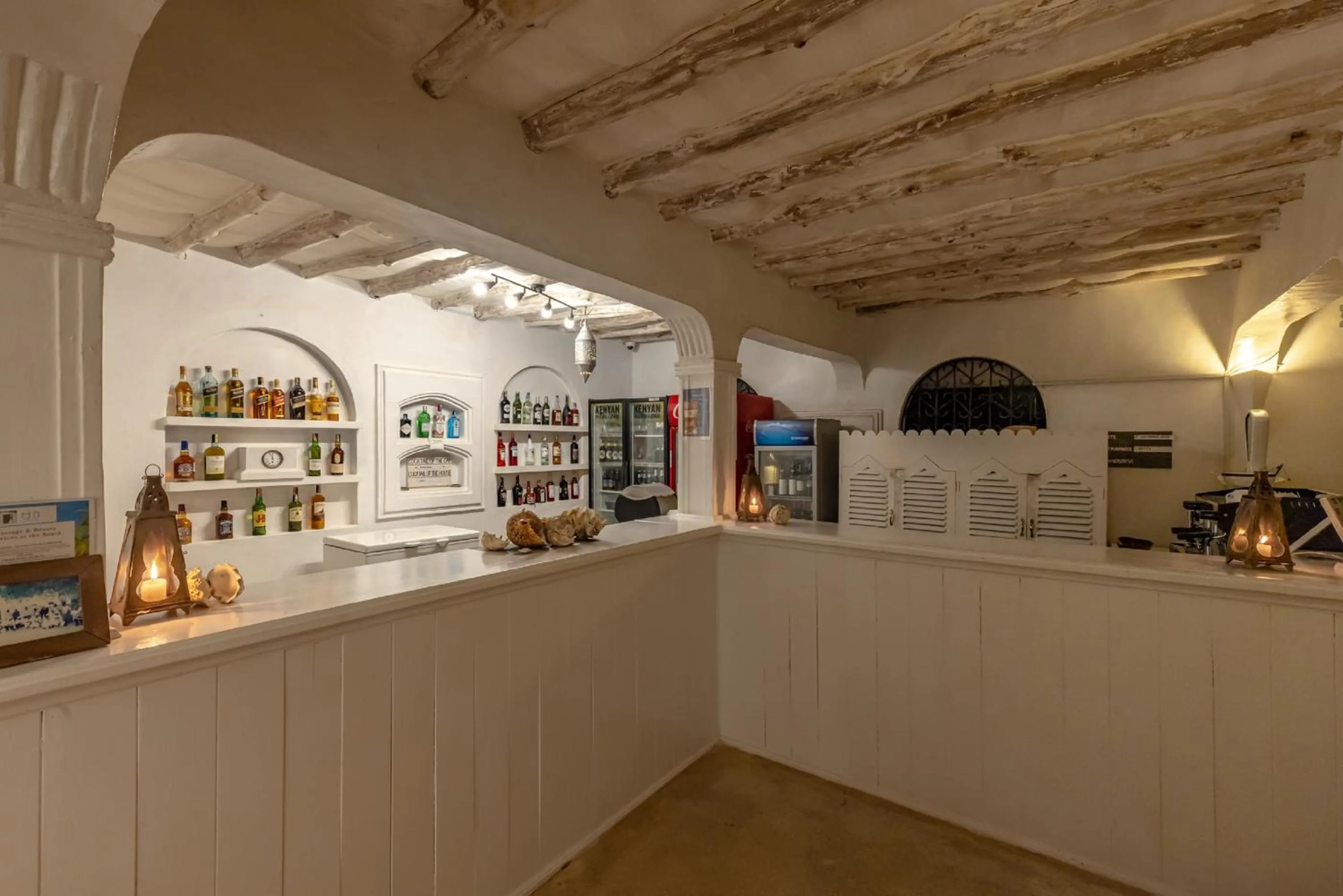 Lounge or bar in Msambweni Beach House and Private Villas