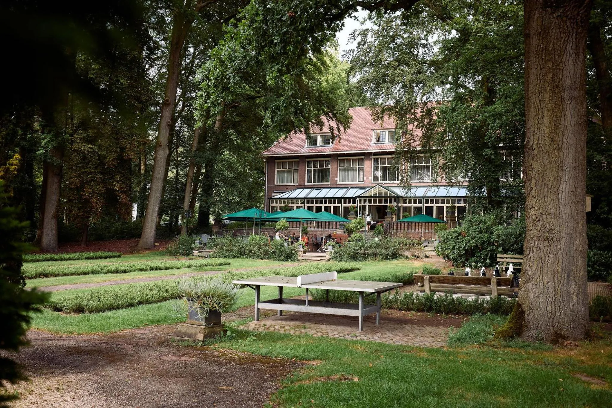 Restaurant/places to eat in Landgoed Ehzerwold