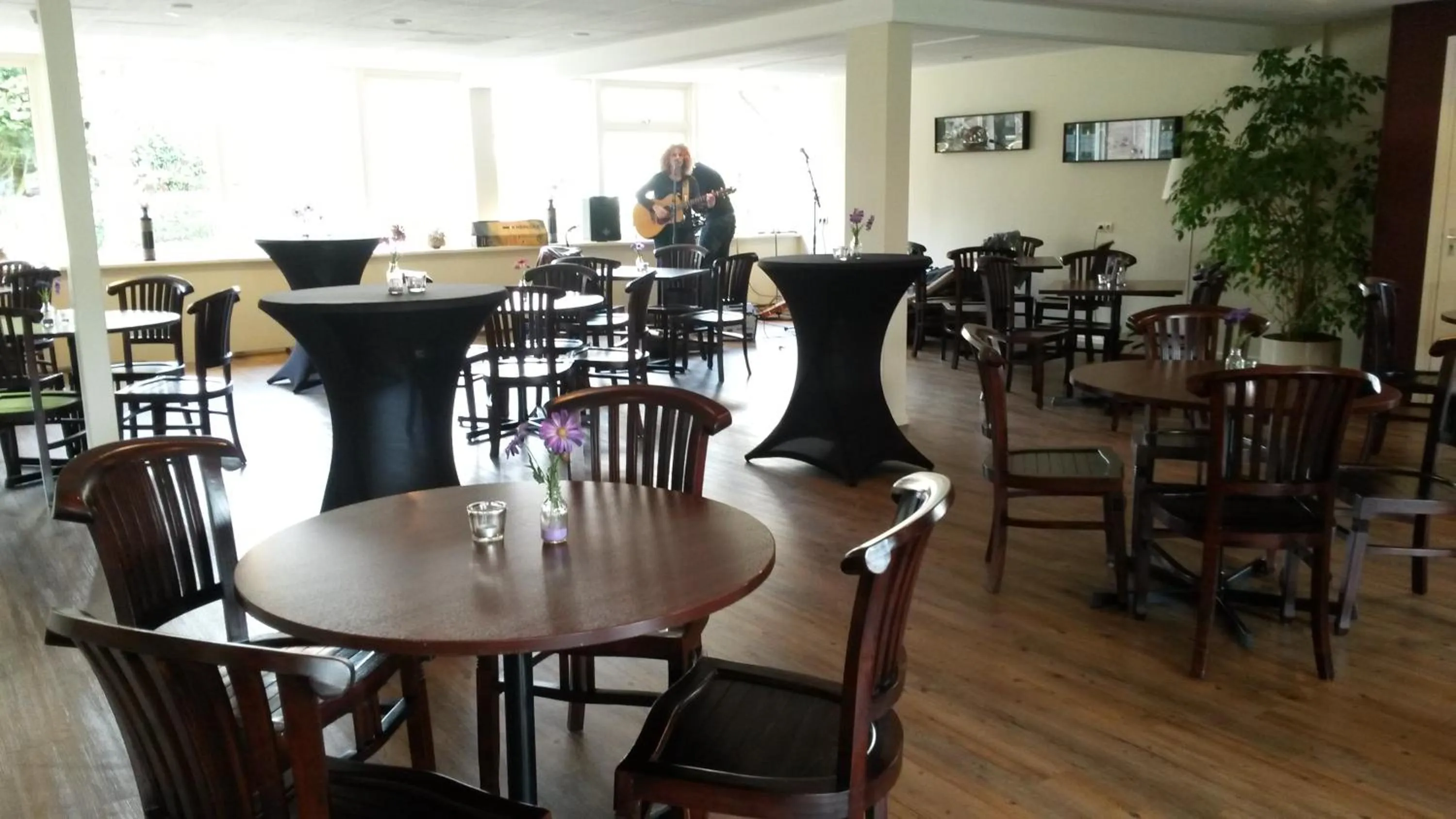 Restaurant/places to eat in Landgoed Ehzerwold