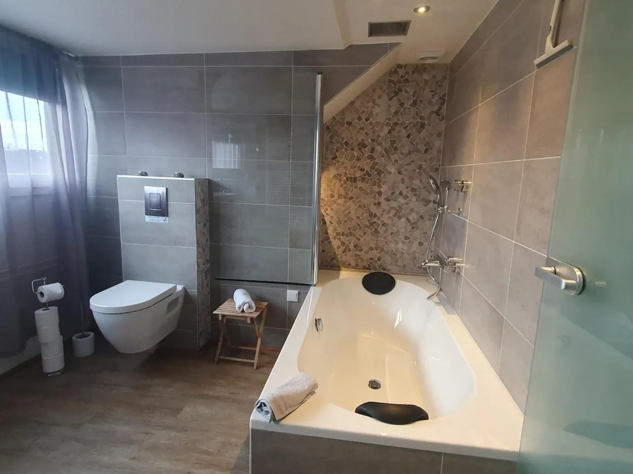 Shower in Sleep Well Ness Domburg