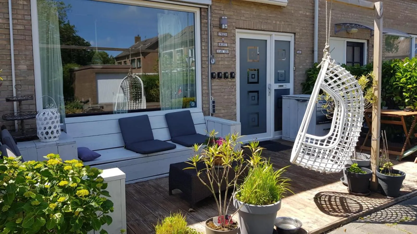 Facade/entrance in Sleep Well Ness Domburg