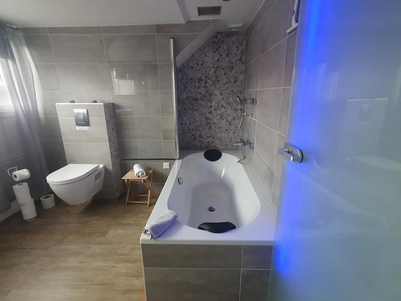 Shower in Sleep Well Ness Domburg