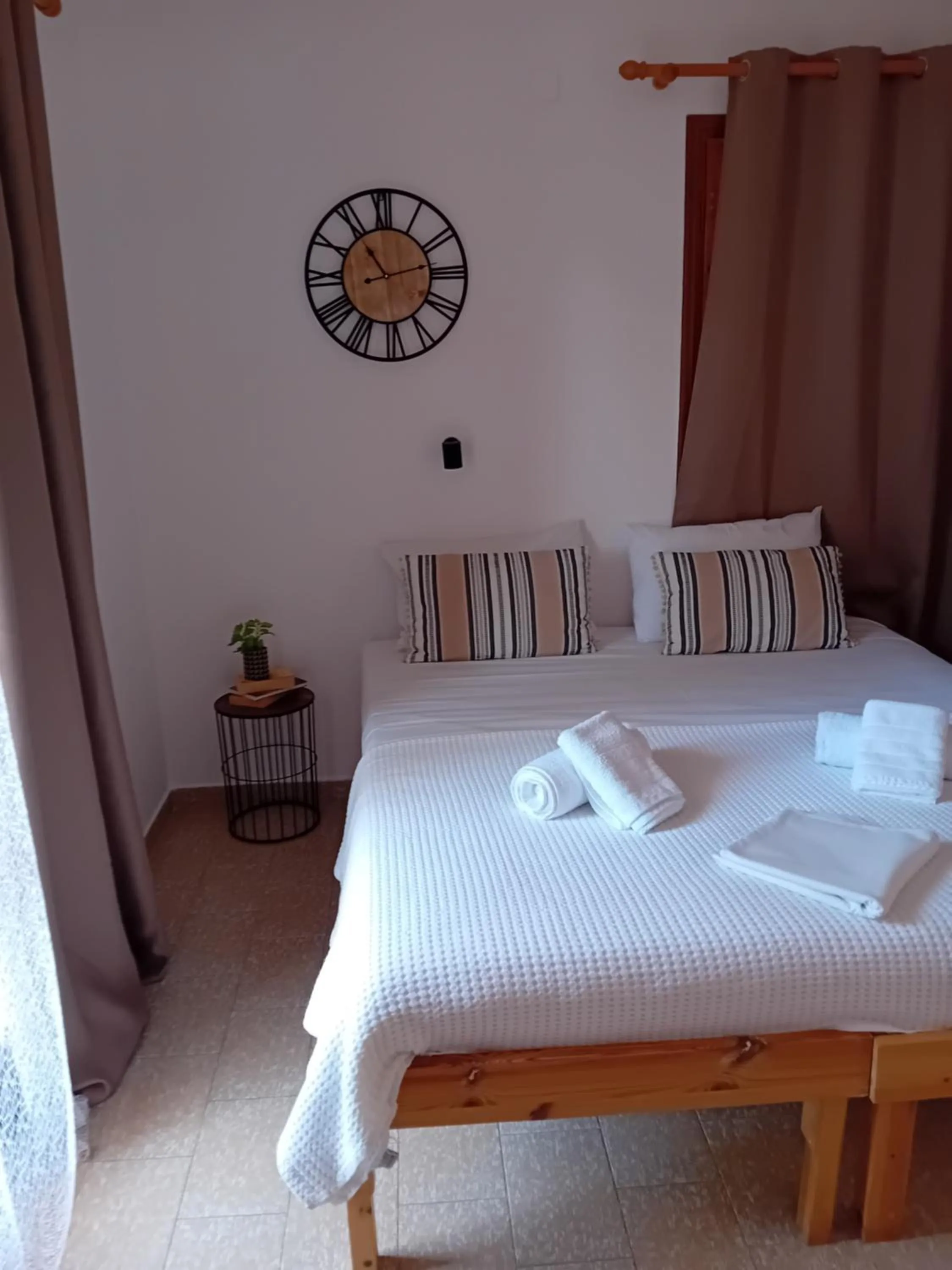 Bed in Φiloxenia Apartments