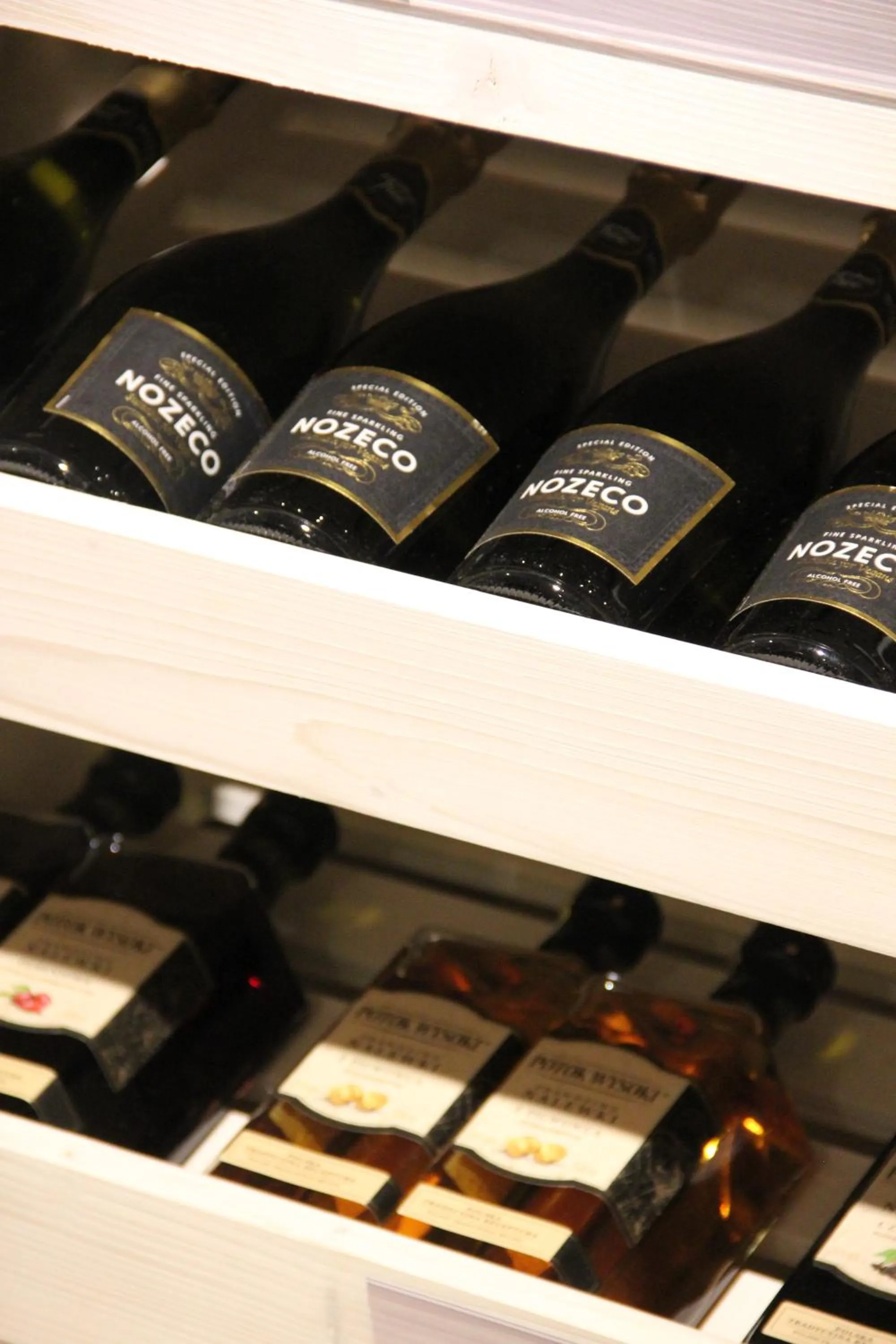 Alcoholic drinks in Apartamenty Aries Residence Bukowina