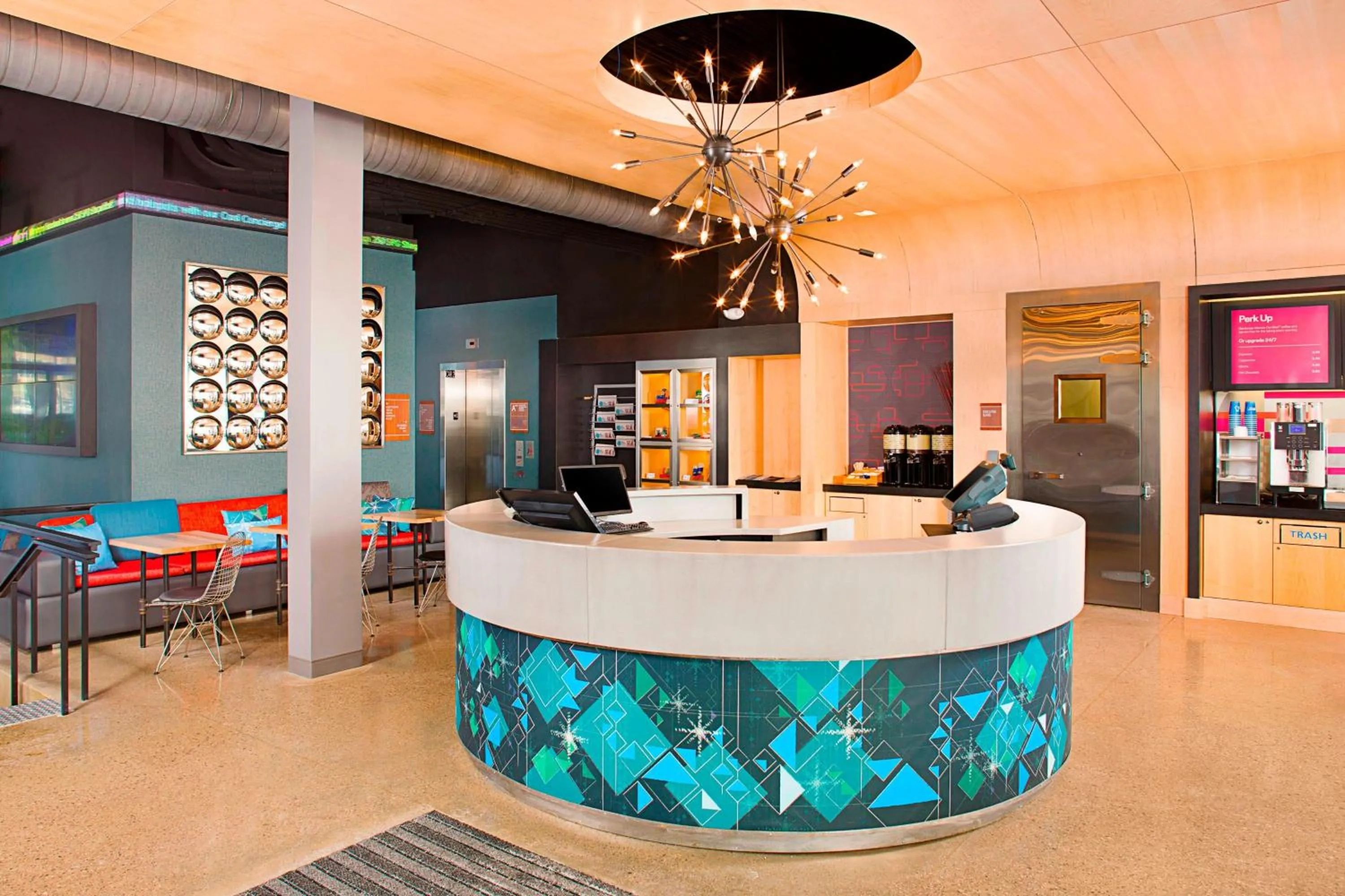 Lobby or reception in Aloft Beachwood