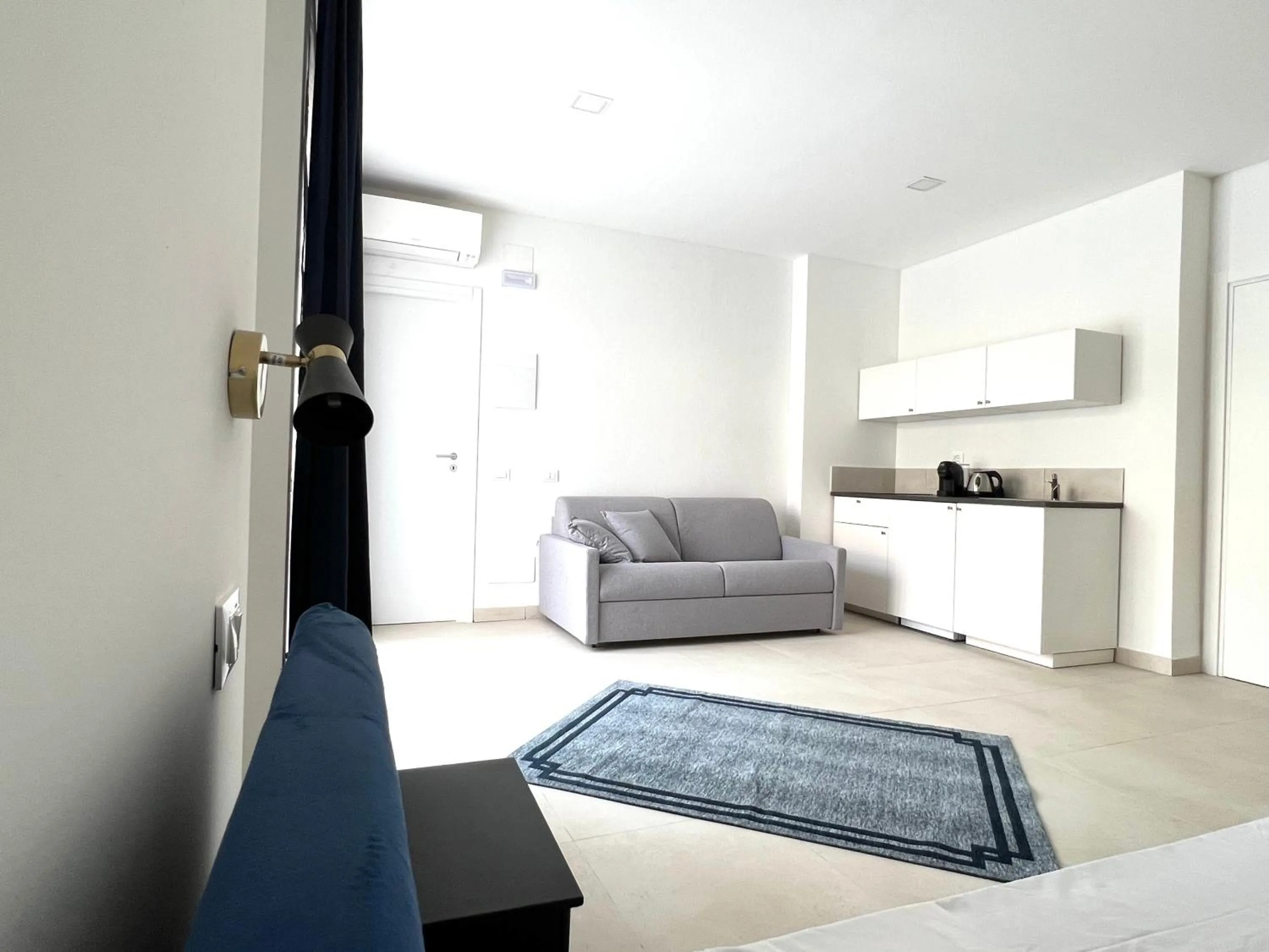 Photo of the whole room in Abitatt