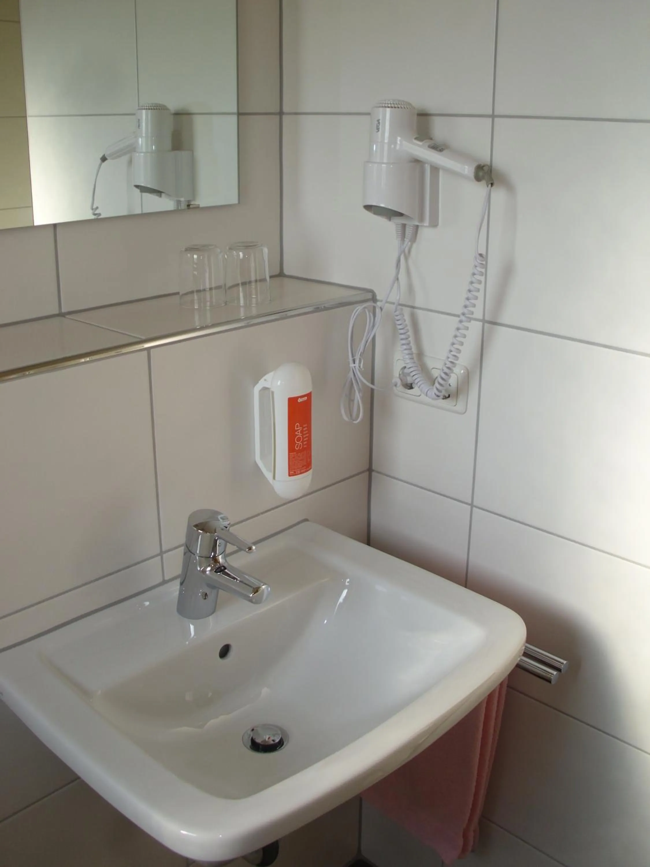 Bathroom in Gasthof Zur frohen Einkehr