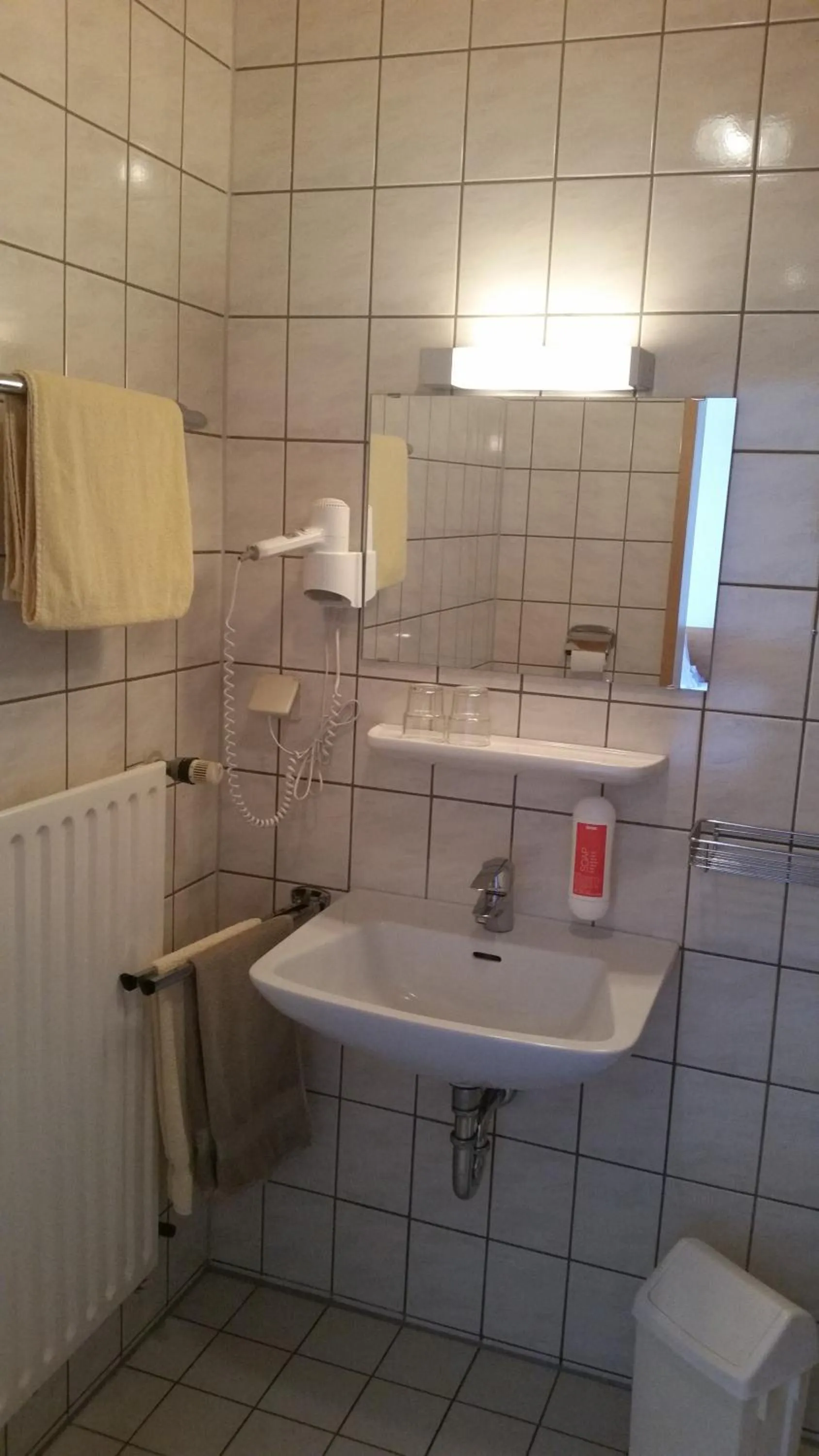 Photo of the whole room in Gasthof Zur frohen Einkehr