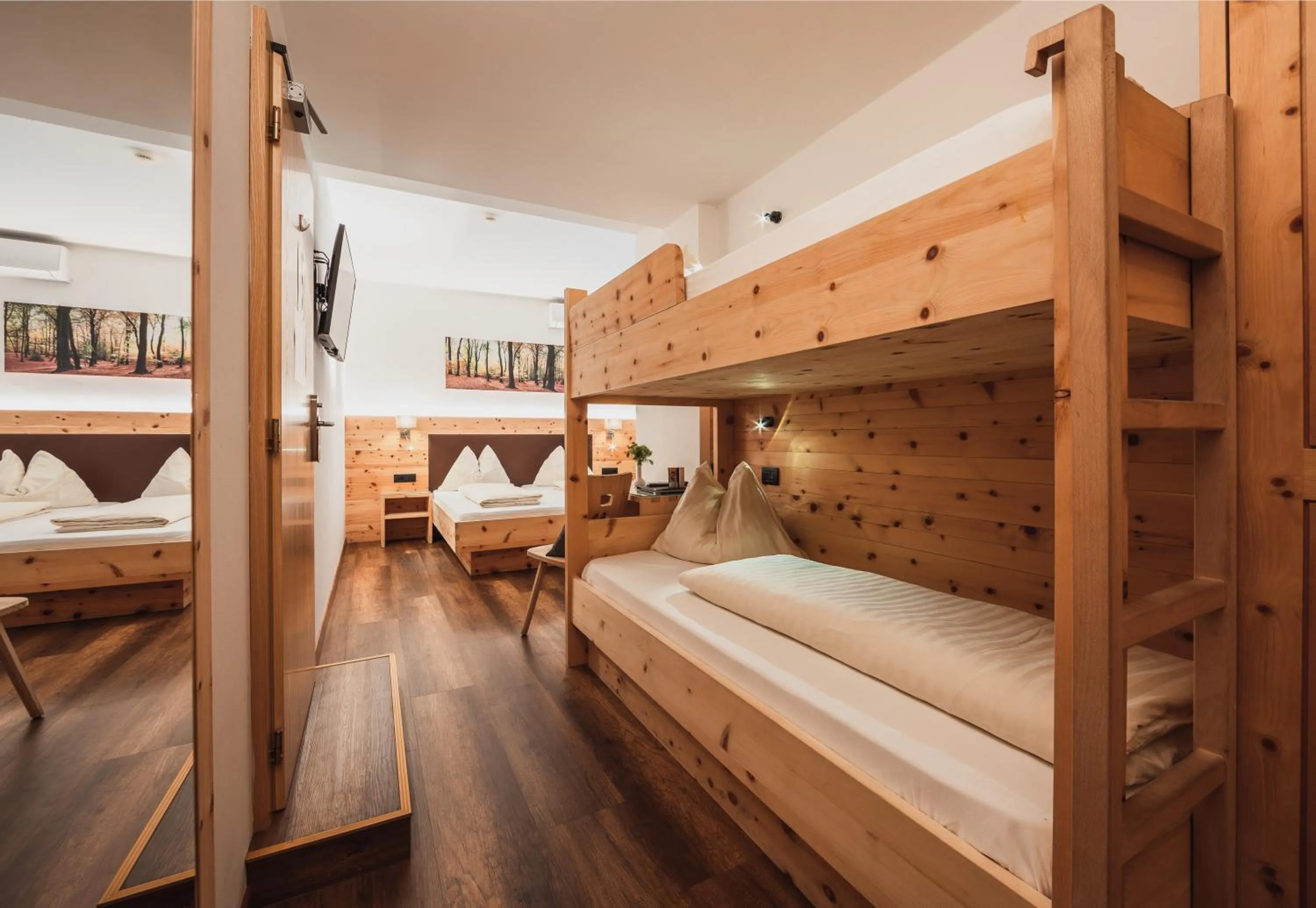 Photo of the whole room, Bed in Hotel Bischofhof