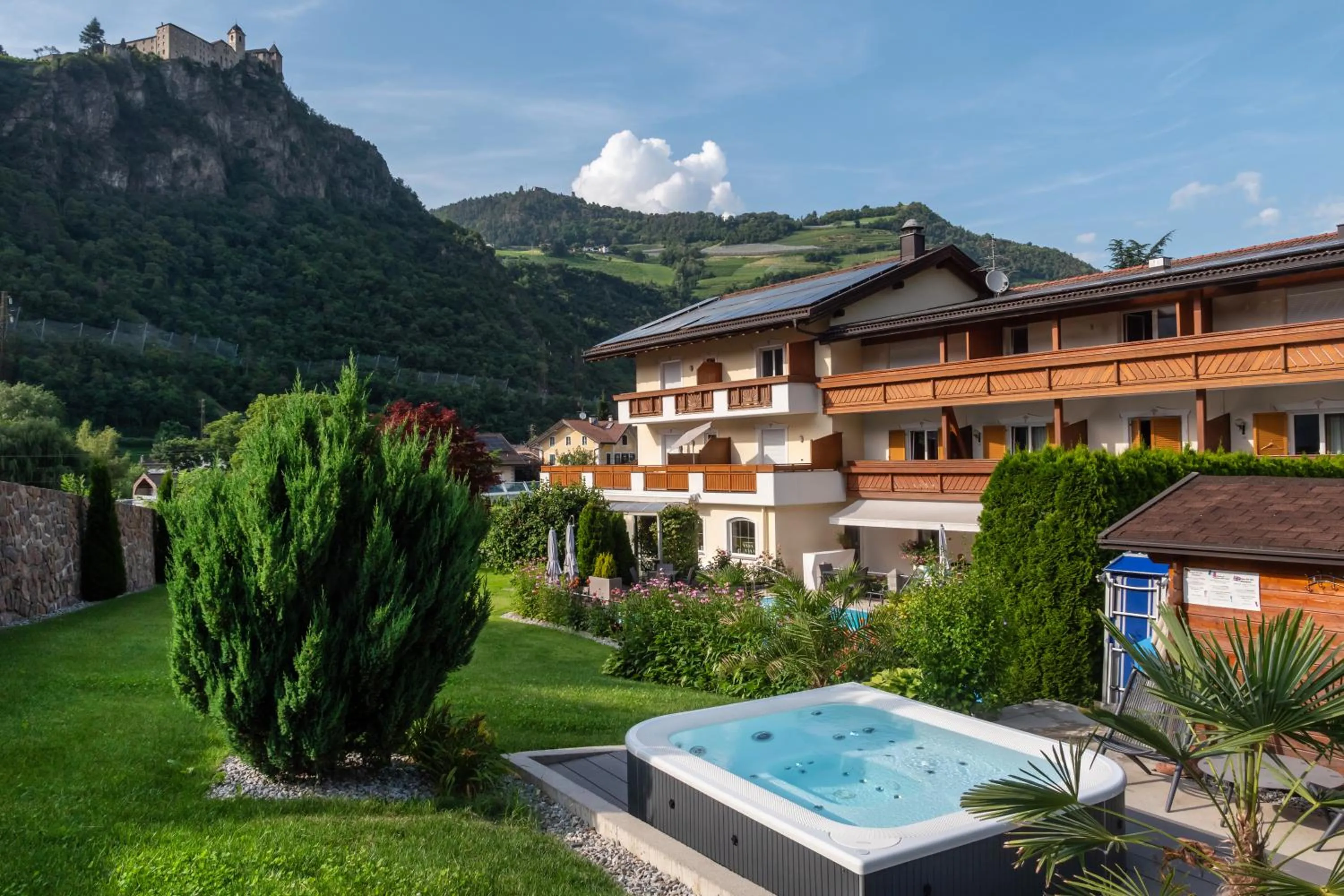 Property building in Hotel Bischofhof